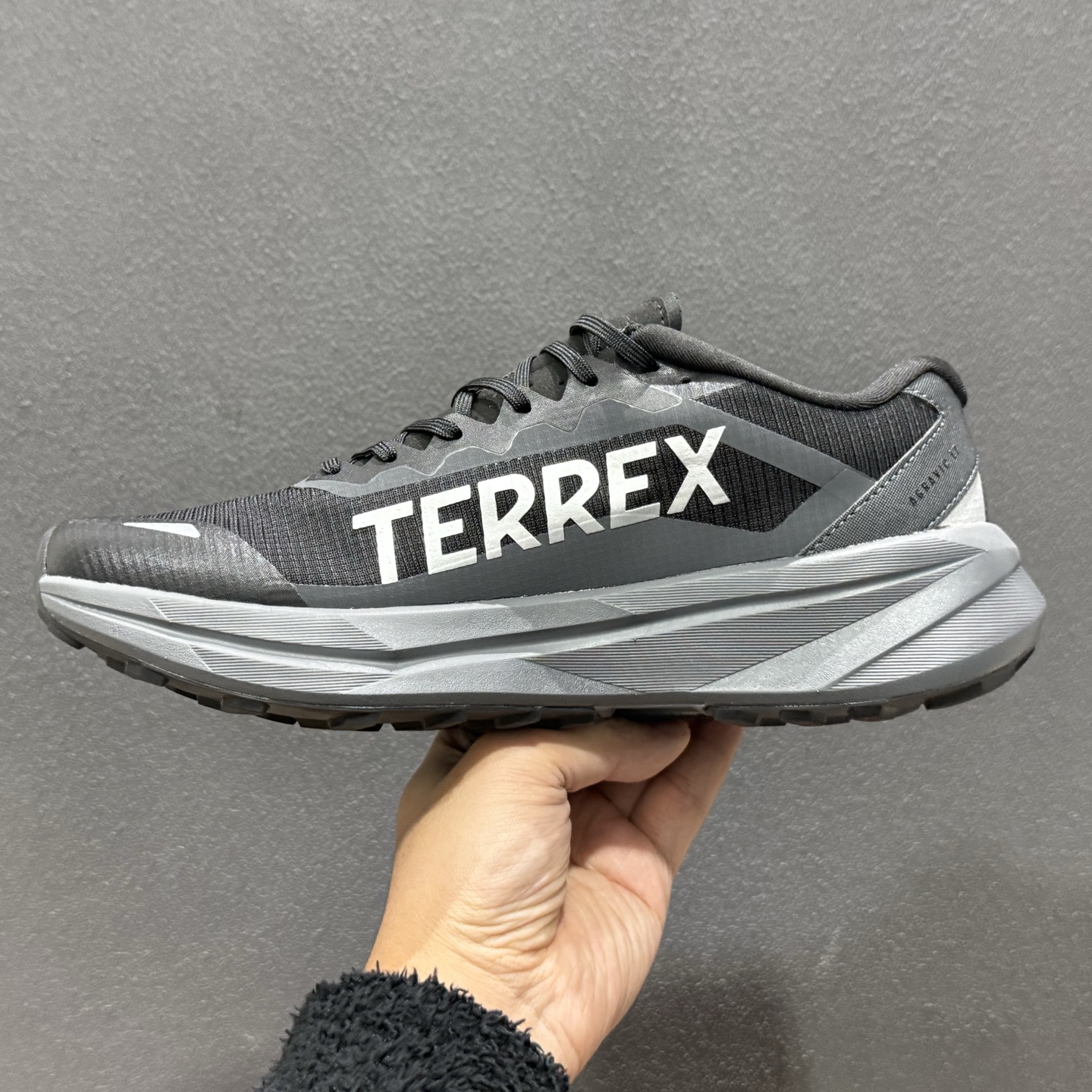 Adidas TERREX AGRAVIC LT 阿迪达斯 系带缓震轻质舒适百搭运动鞋 KK1871-620