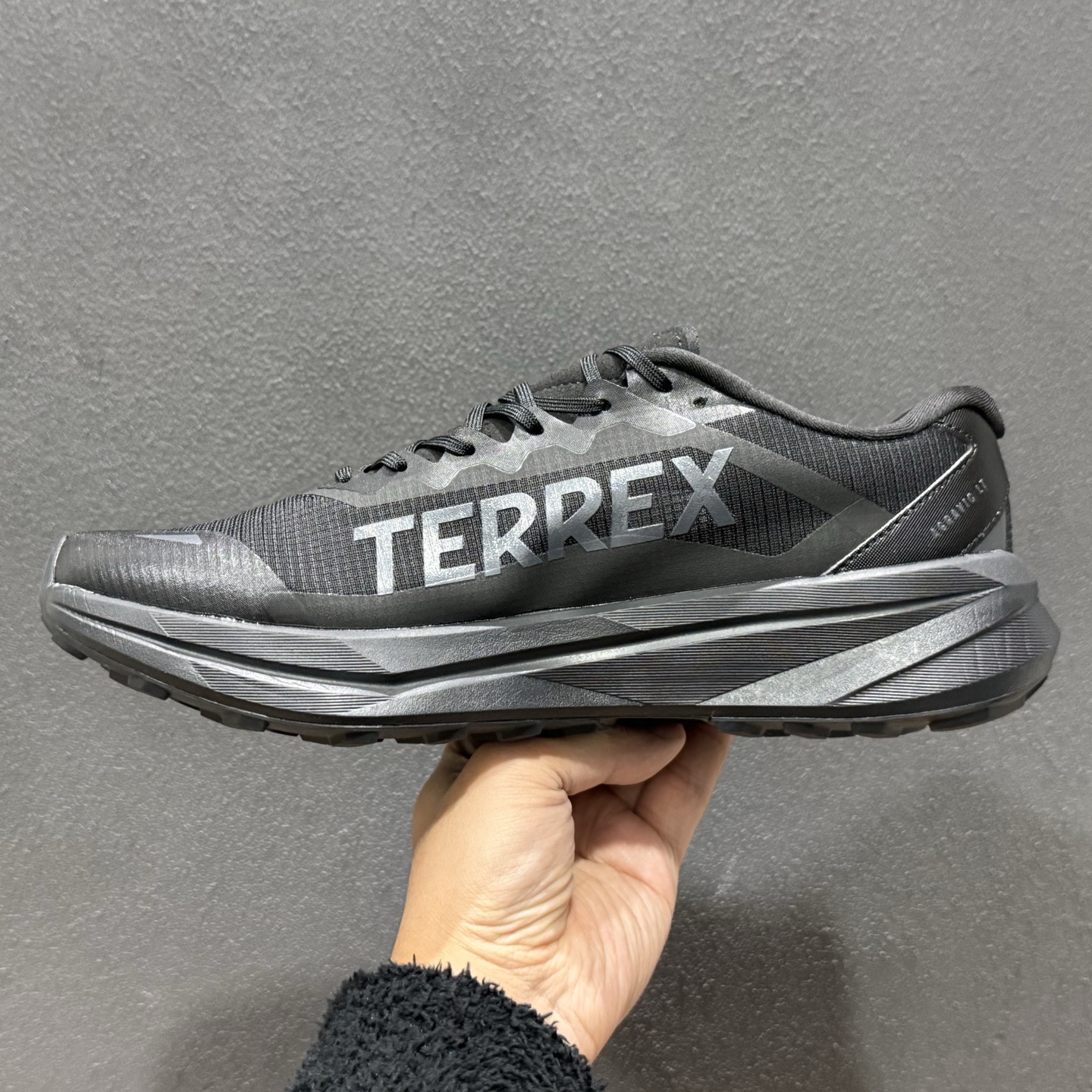 Adidas TERREX AGRAVIC LT 阿迪达斯 系带缓震轻质舒适百搭运动鞋 KK1870-620