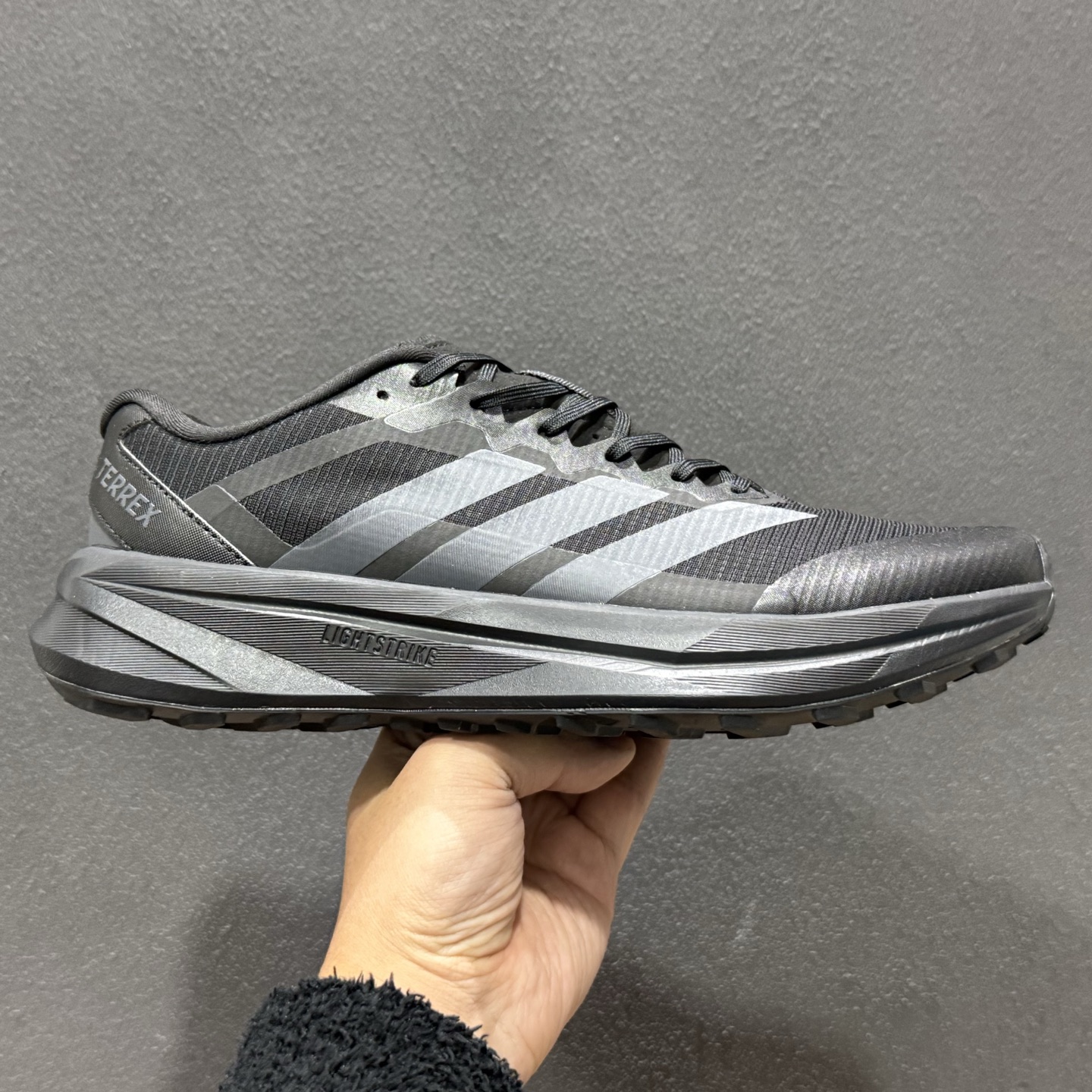 Adidas TERREX AGRAVIC LT 阿迪达斯 系带缓震轻质舒适百搭运动鞋 KK1870-620