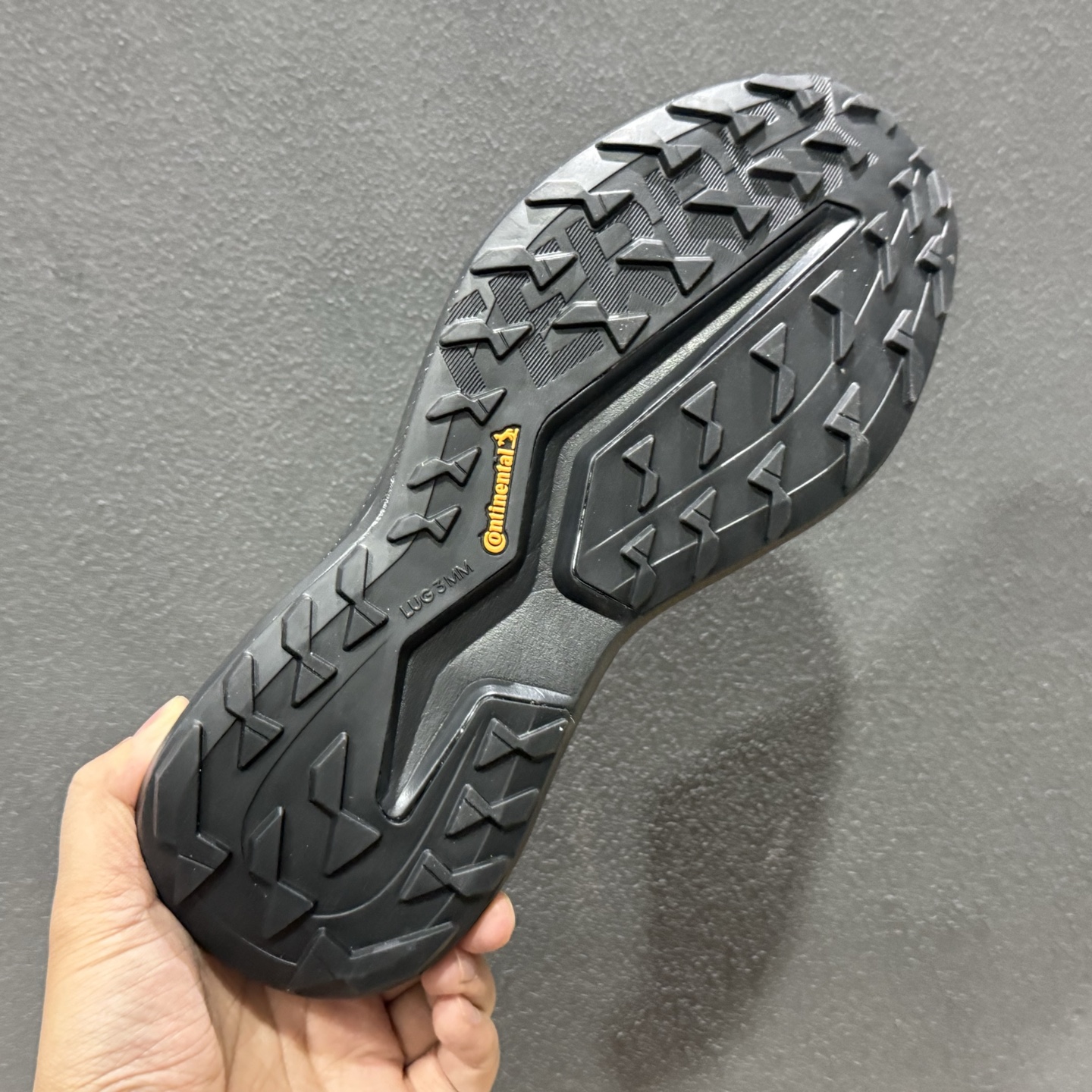 Adidas TERREX AGRAVIC LT 阿迪达斯 系带缓震轻质舒适百搭运动鞋 KK1870-620