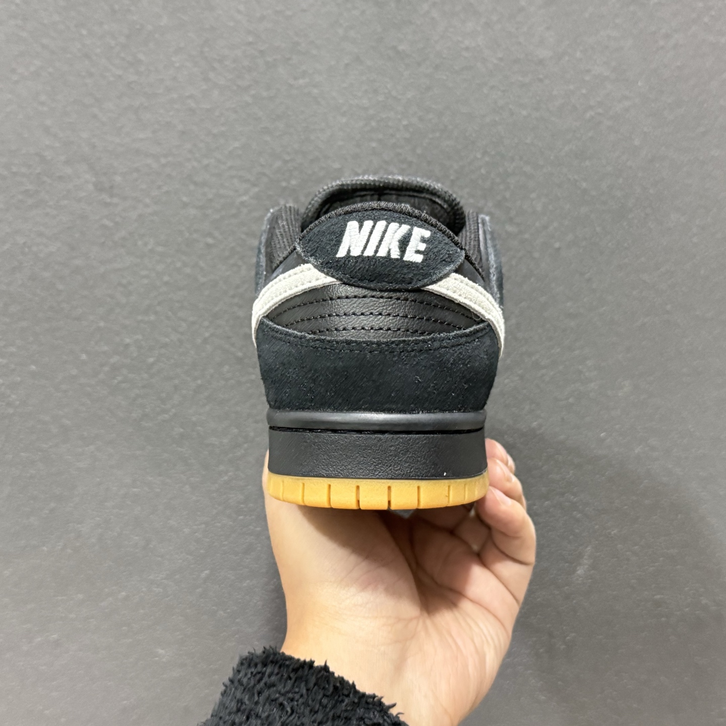 Nike Dunk SB LOW PRO “Black Suede/White/Gume” 黑白生胶 黑白棕 HF3704-003