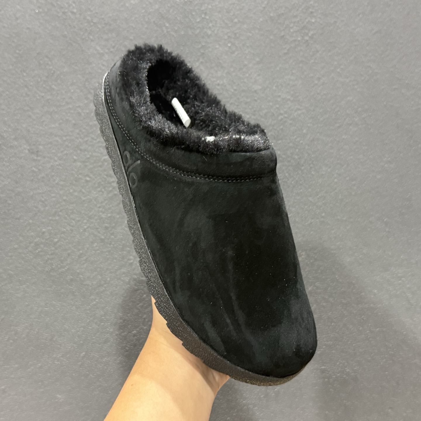 180 Alo Yoga Recovery Mode 拉布布 人气单品 舒适简约防滑耐磨低帮休闲板鞋 102111-Chinese UA Cheap High Quatity Brand Clothes Bags handbags Sneakers wholesale wholesaler seller from China Factory suppliers Fashion Clothing Shoes best Quality Beautiful Price 180 Alo Yoga Recovery Mode 拉布布 人气单品 舒适简约防滑耐磨低帮休闲板鞋 102111