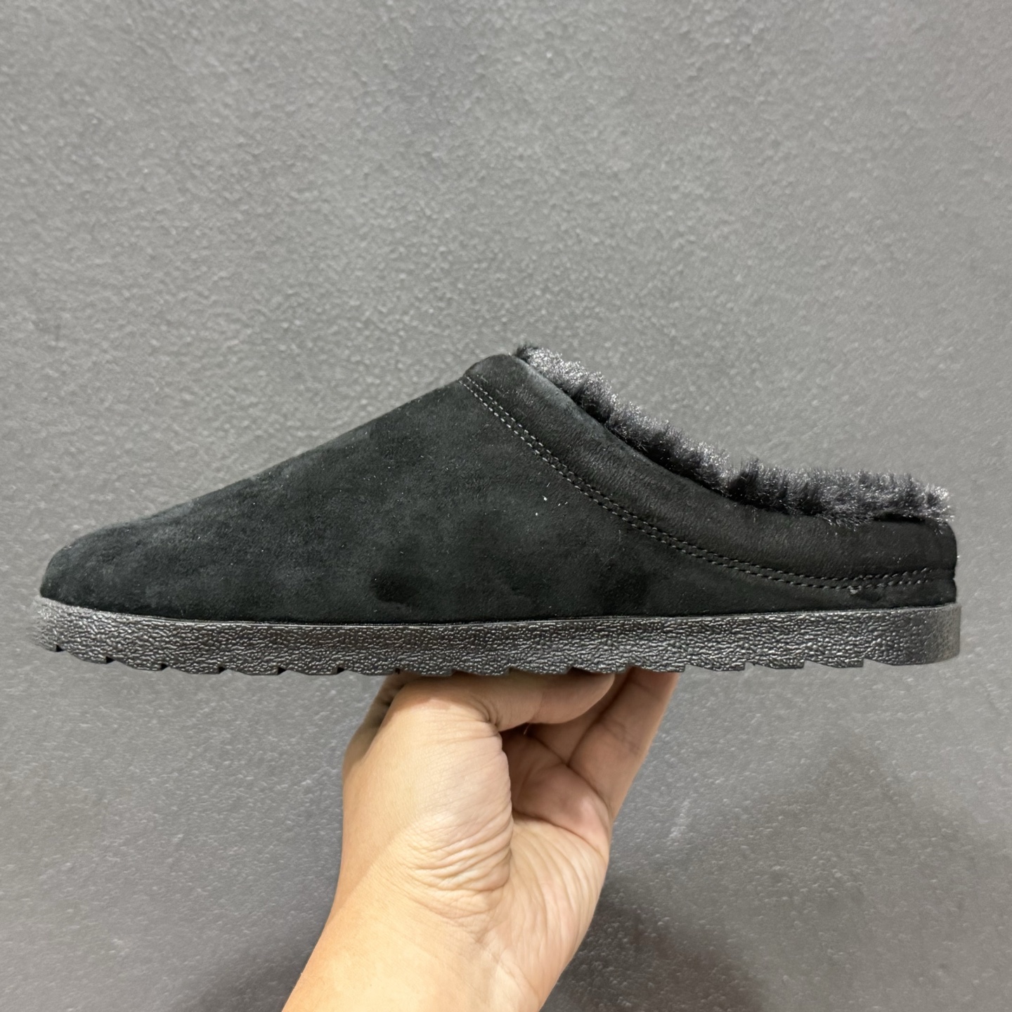 180 Alo Yoga Recovery Mode 拉布布 人气单品 舒适简约防滑耐磨低帮休闲板鞋 102111-Chinese UA Cheap High Quatity Brand Clothes Bags handbags Sneakers wholesale wholesaler seller from China Factory suppliers Fashion Clothing Shoes best Quality Beautiful Price 180 Alo Yoga Recovery Mode 拉布布 人气单品 舒适简约防滑耐磨低帮休闲板鞋 102111