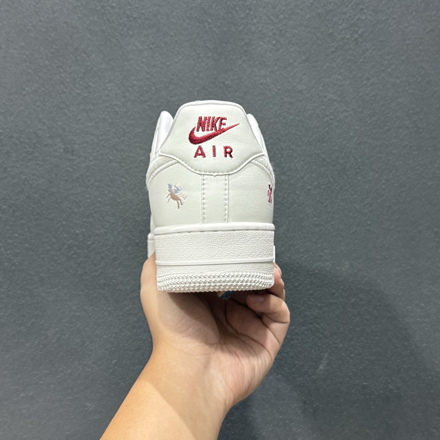 Nike Air Force 1 Low 马年限定 IQ1143-100