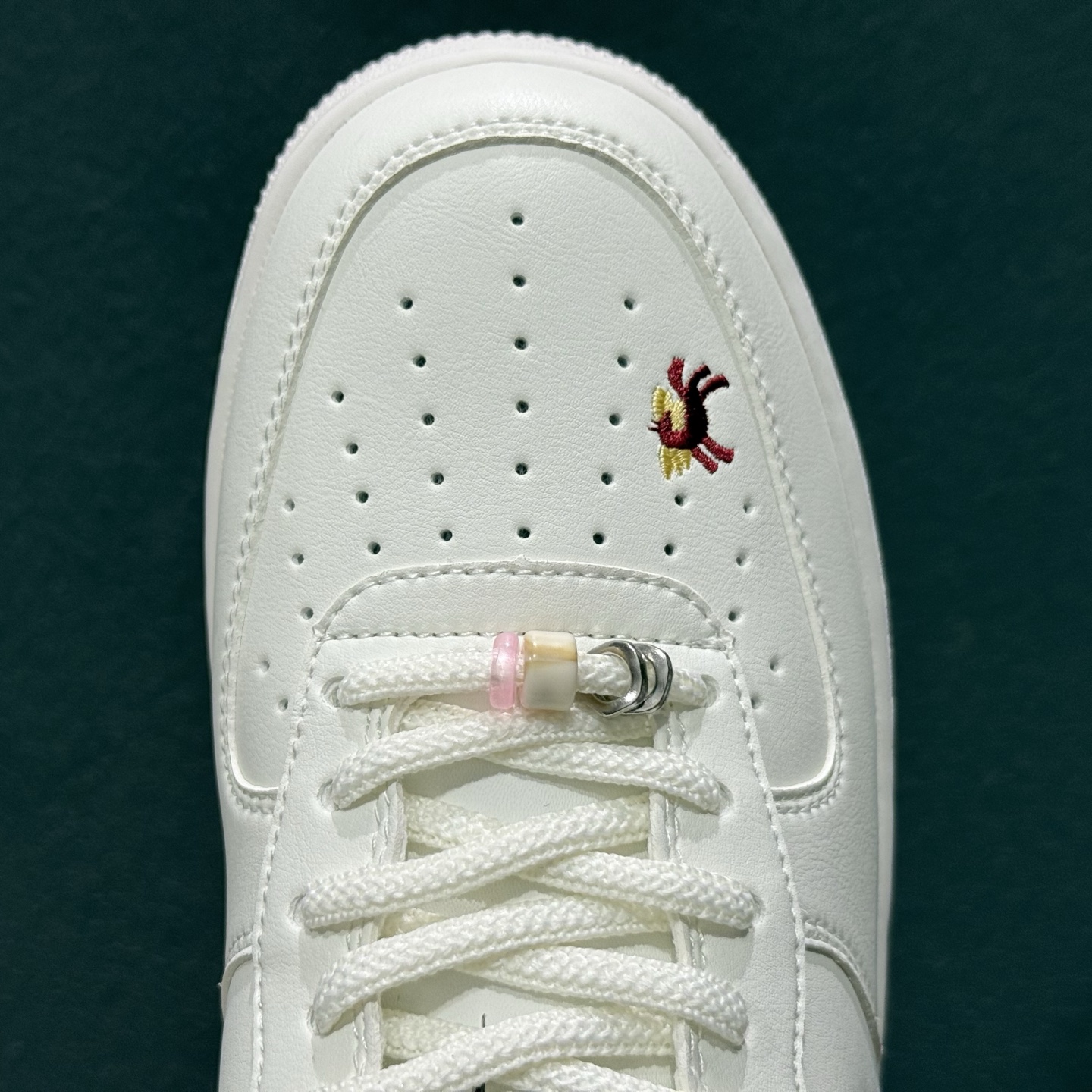 Nike Air Force 1 Low 马年限定 IQ1143-100 Nike Air Force 1 Low 马年限定 IQ1143-100