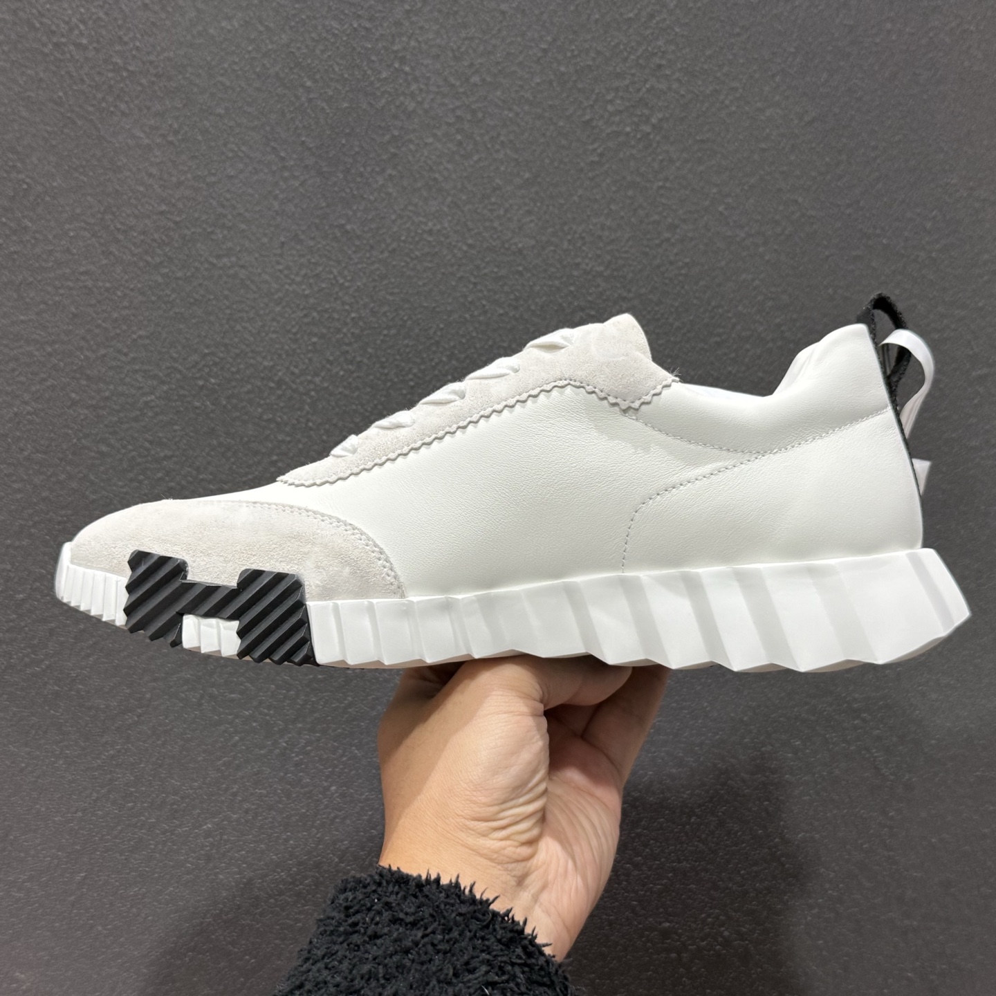 E2 HERMES爱马仕 Bouncing 网布 羊皮 舒适轻便 系带圆头 低帮 生活休闲鞋