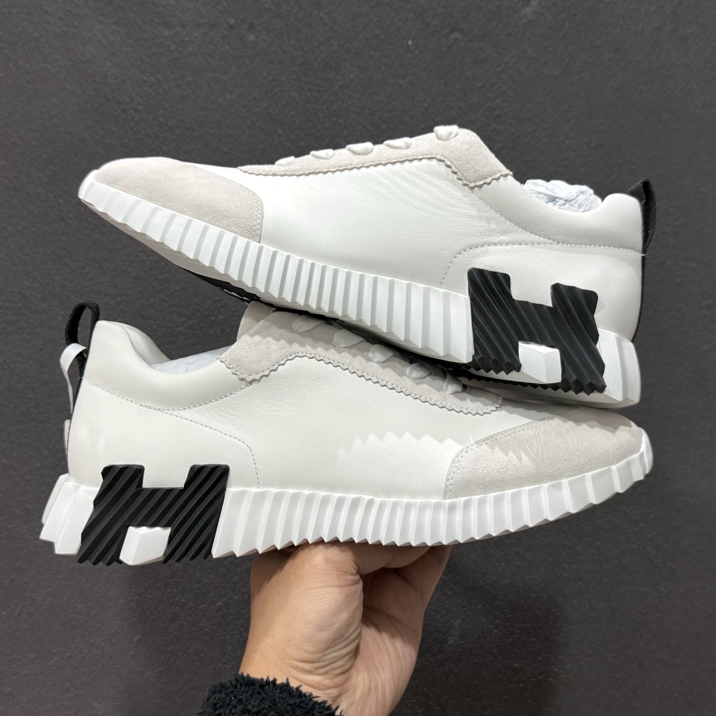 E2 HERMES爱马仕 Bouncing 网布 羊皮 舒适轻便 系带圆头 低帮 生活休闲鞋