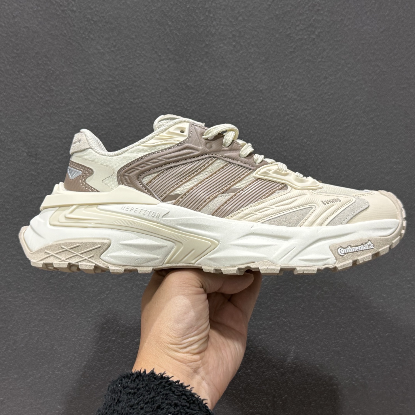 Adidas XLG StoEdge 阿迪复古透气休闲运动鞋 KK1003-219