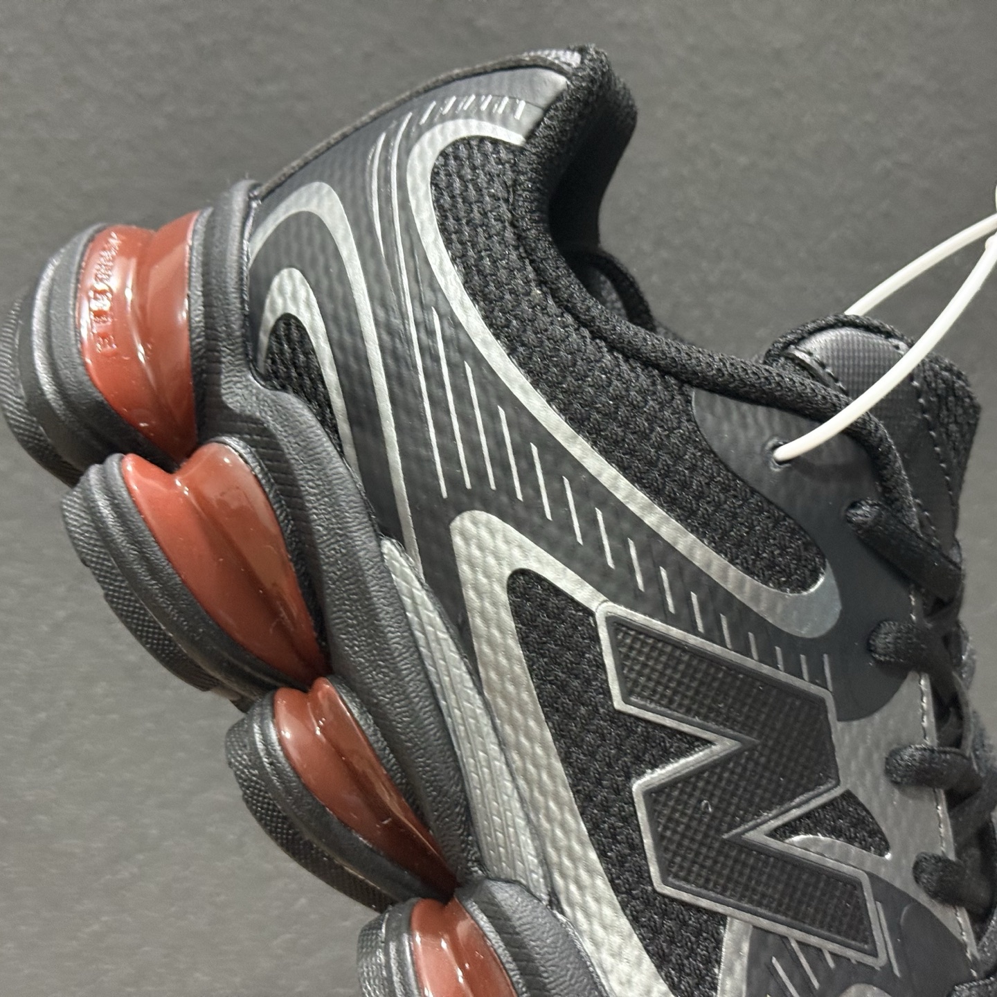 New Balance 新百伦 M2000系列 时尚百搭 织物人造革猪皮减震防滑耐磨低帮跑鞋 U200028K