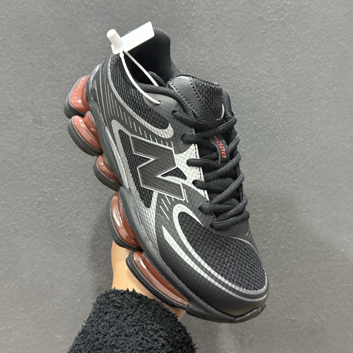 New Balance 新百伦 M2000系列 时尚百搭 织物人造革猪皮减震防滑耐磨低帮跑鞋 U200028K