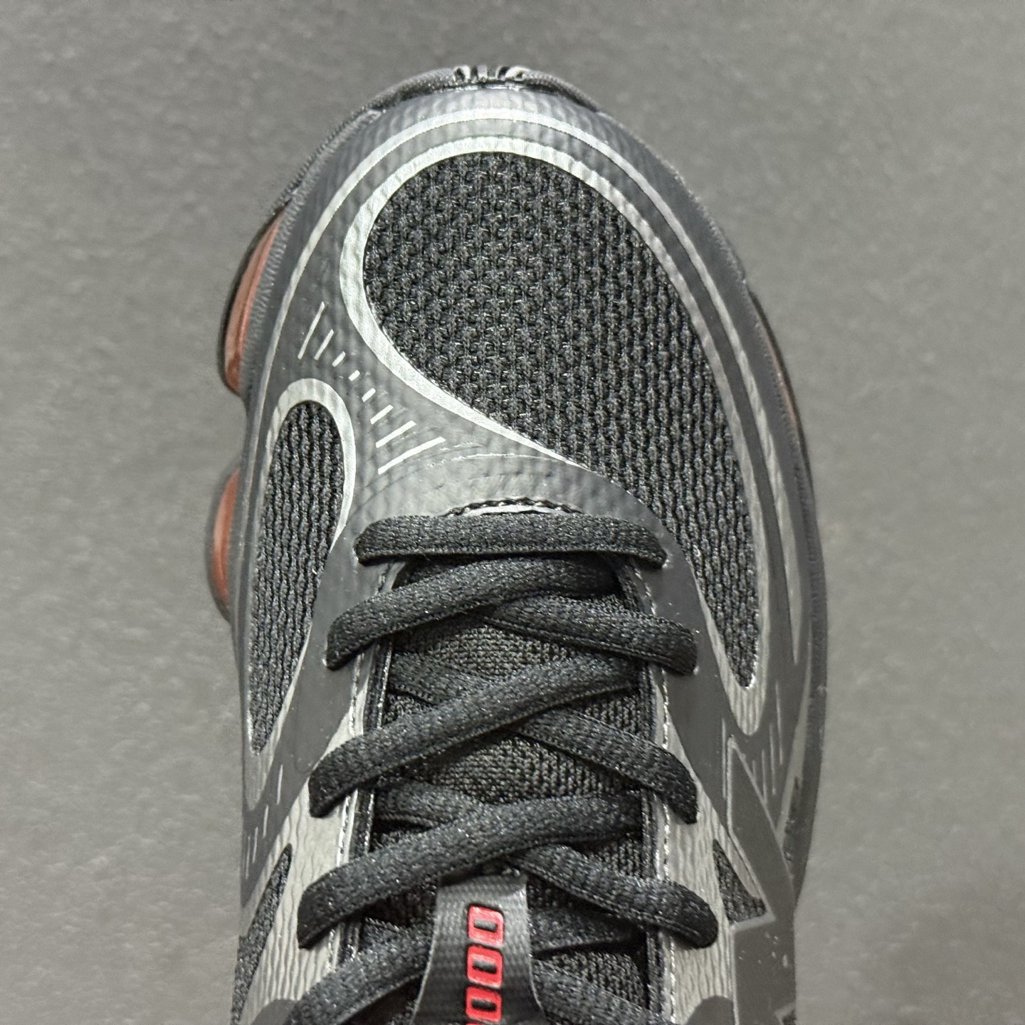 New Balance 新百伦 M2000系列 时尚百搭 织物人造革猪皮减震防滑耐磨低帮跑鞋 U200028K