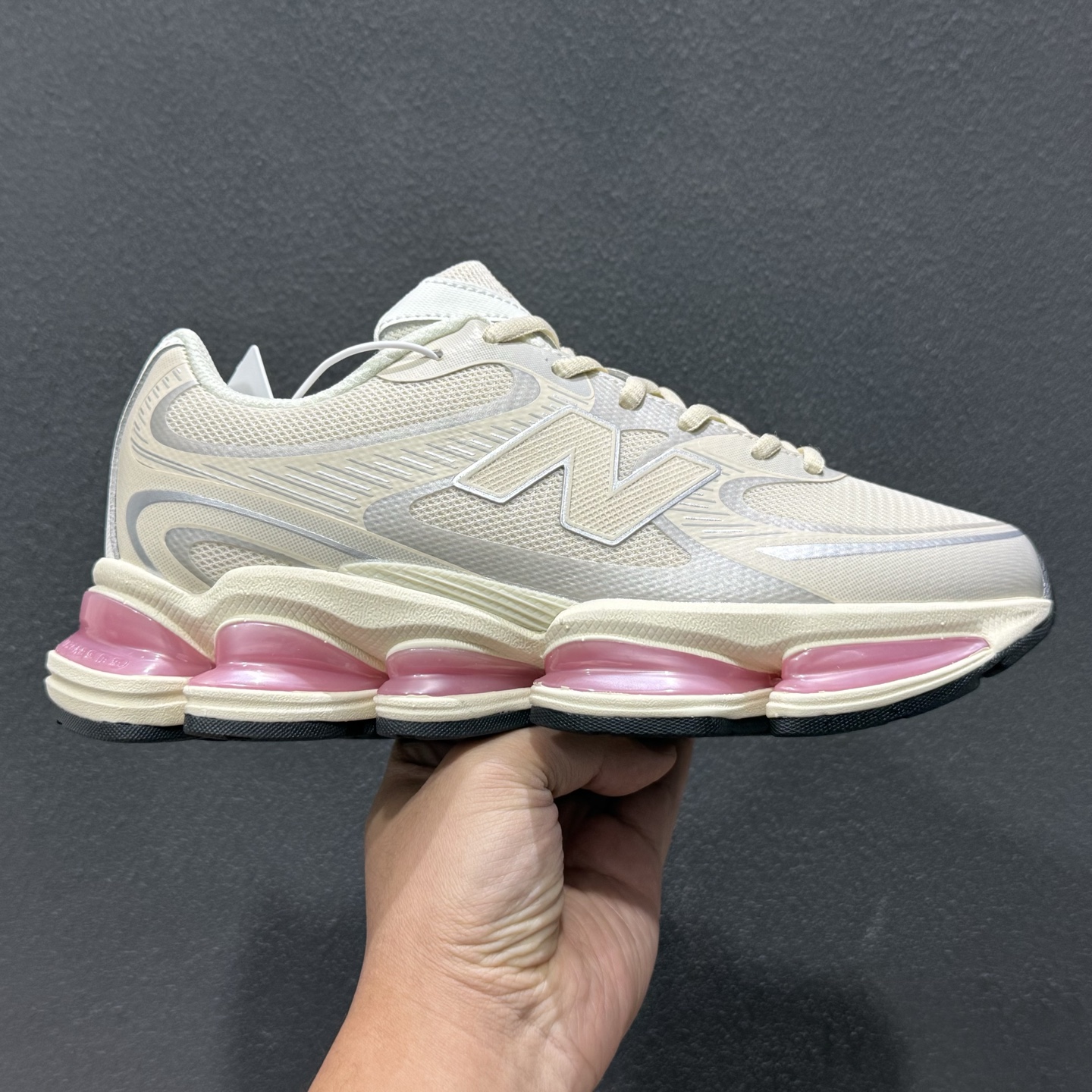 New Balance 新百伦 M2000系列 时尚百搭 织物人造革猪皮减震防滑耐磨低帮跑鞋 U20008XQ
