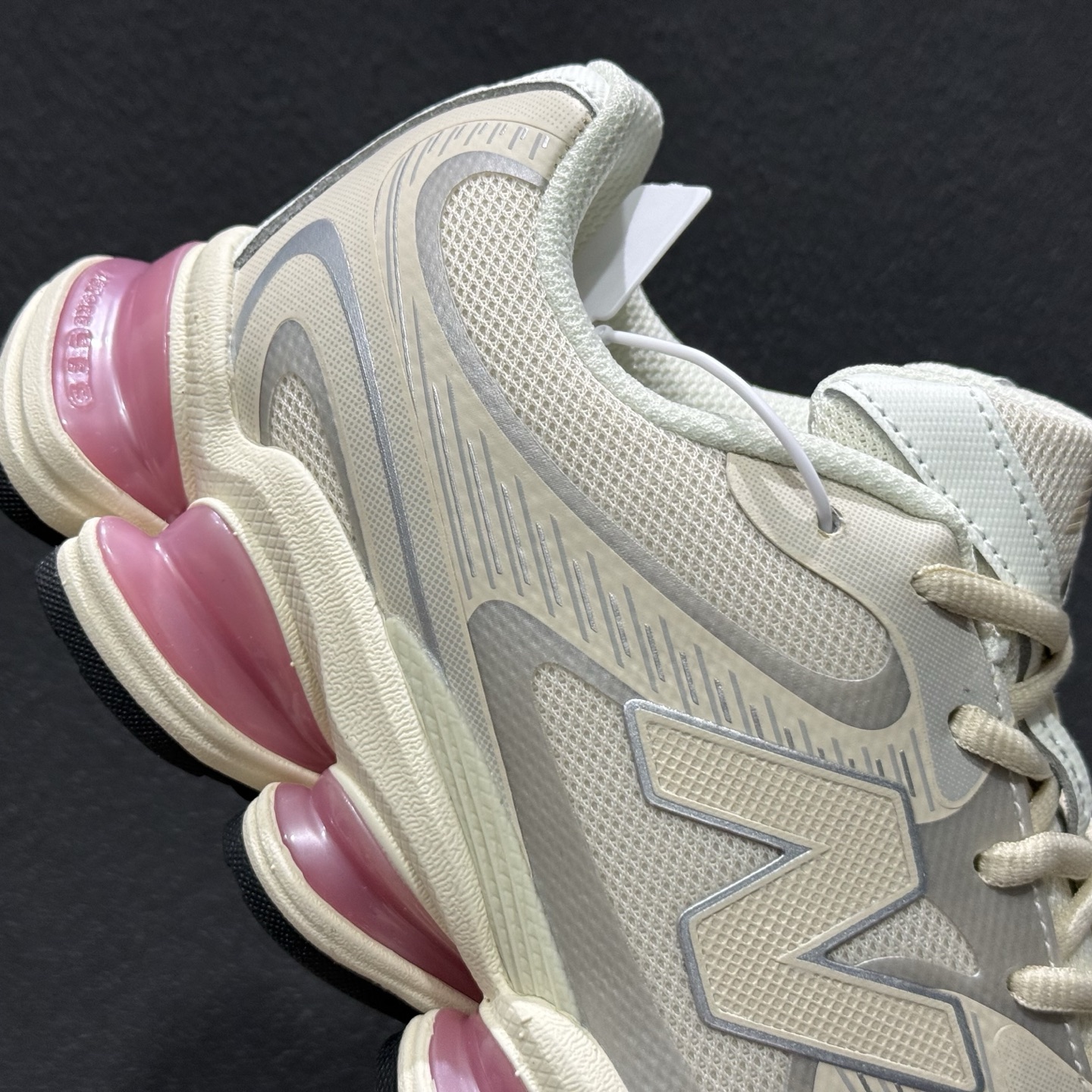 New Balance 新百伦 M2000系列 时尚百搭 织物人造革猪皮减震防滑耐磨低帮跑鞋 U20008XQ