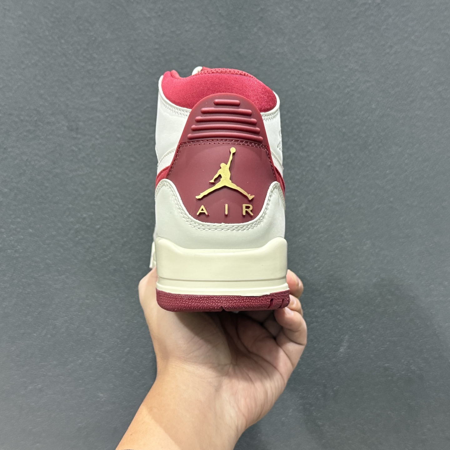 Air Jordan 312 ” N” 低帮休闲板鞋 IQ9783-121 Air Jordan 312 ” N” 低帮休闲板鞋 IQ9783-121