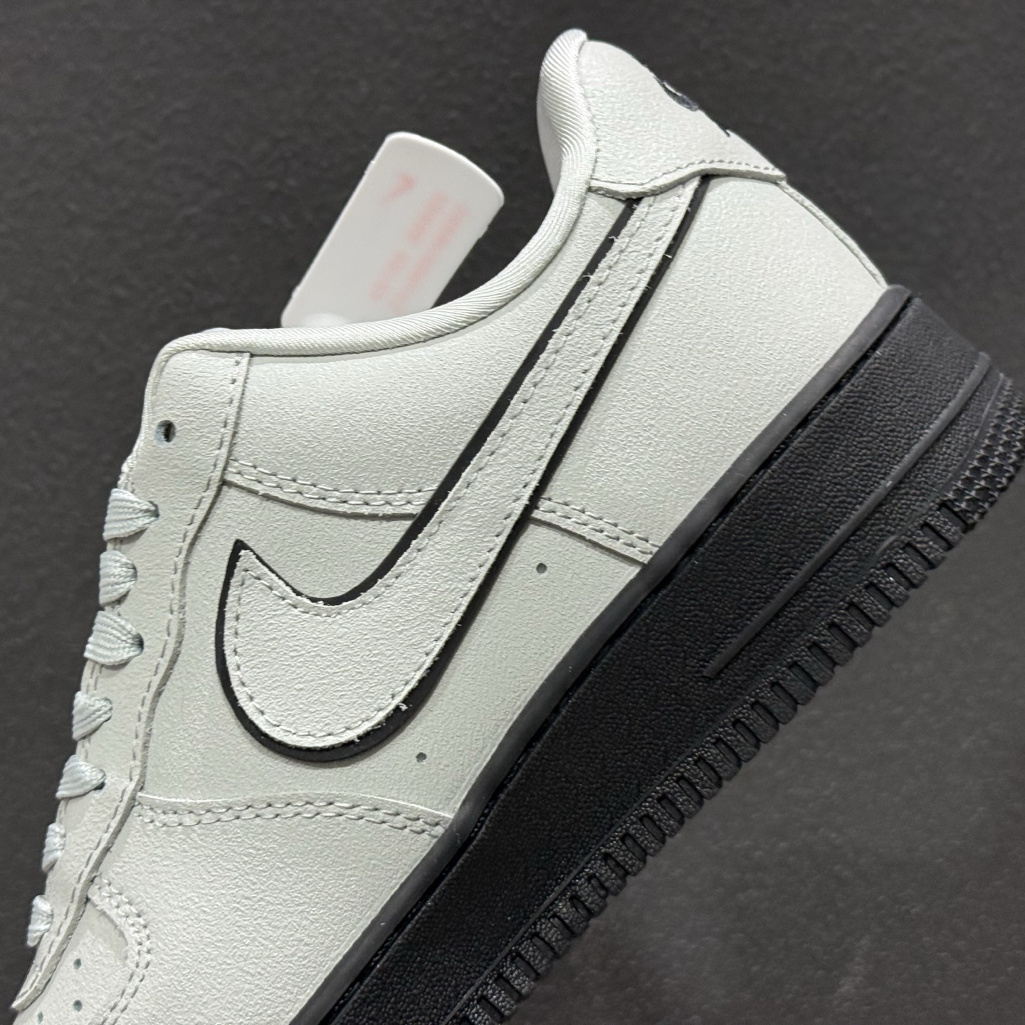Nike Air Force 1'07 Low 冷调灰调碰撞酷黑 空军一号低帮休闲板鞋 XL1979-128