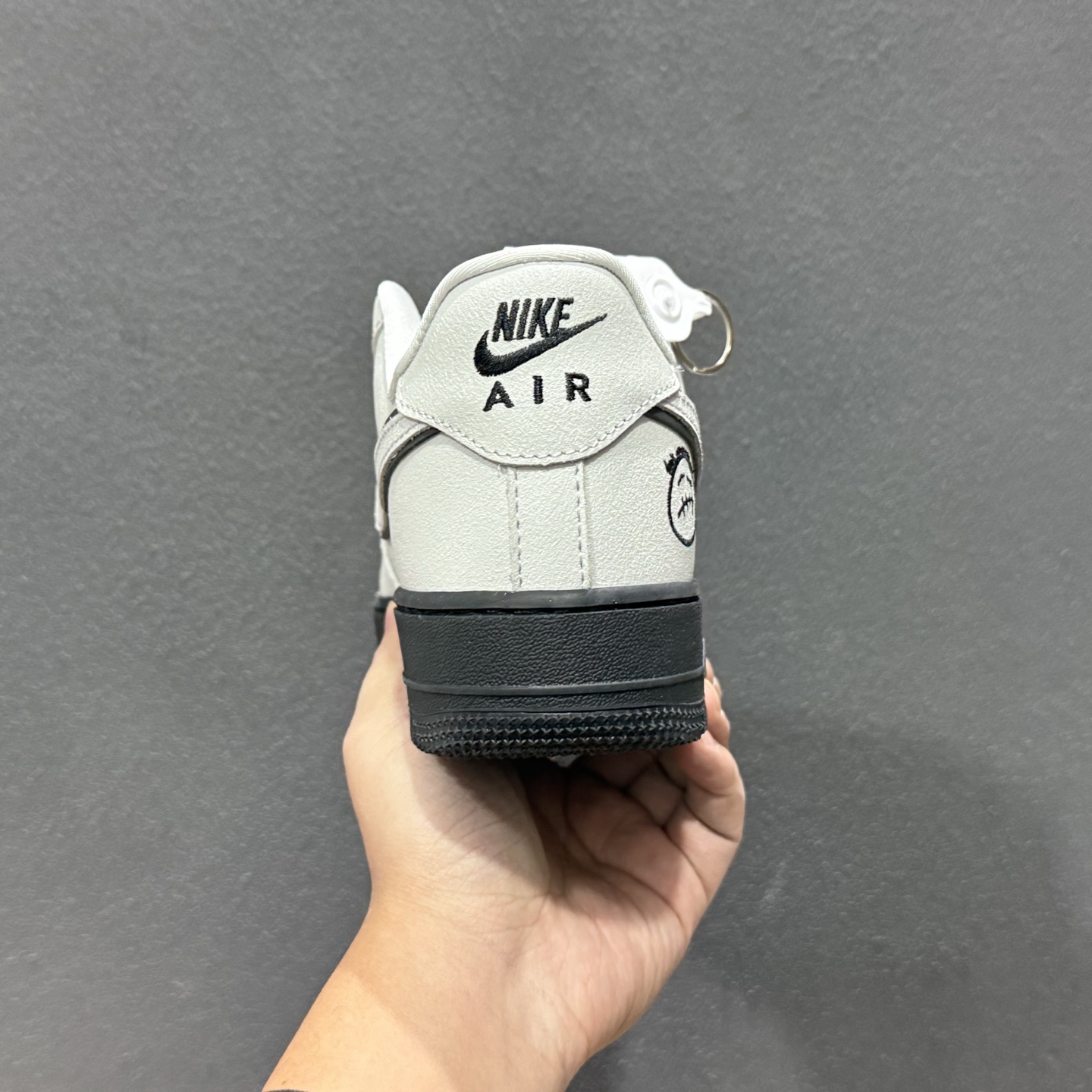 Nike Air Force 1'07 Low 冷调灰调碰撞酷黑 空军一号低帮休闲板鞋 XL1979-128