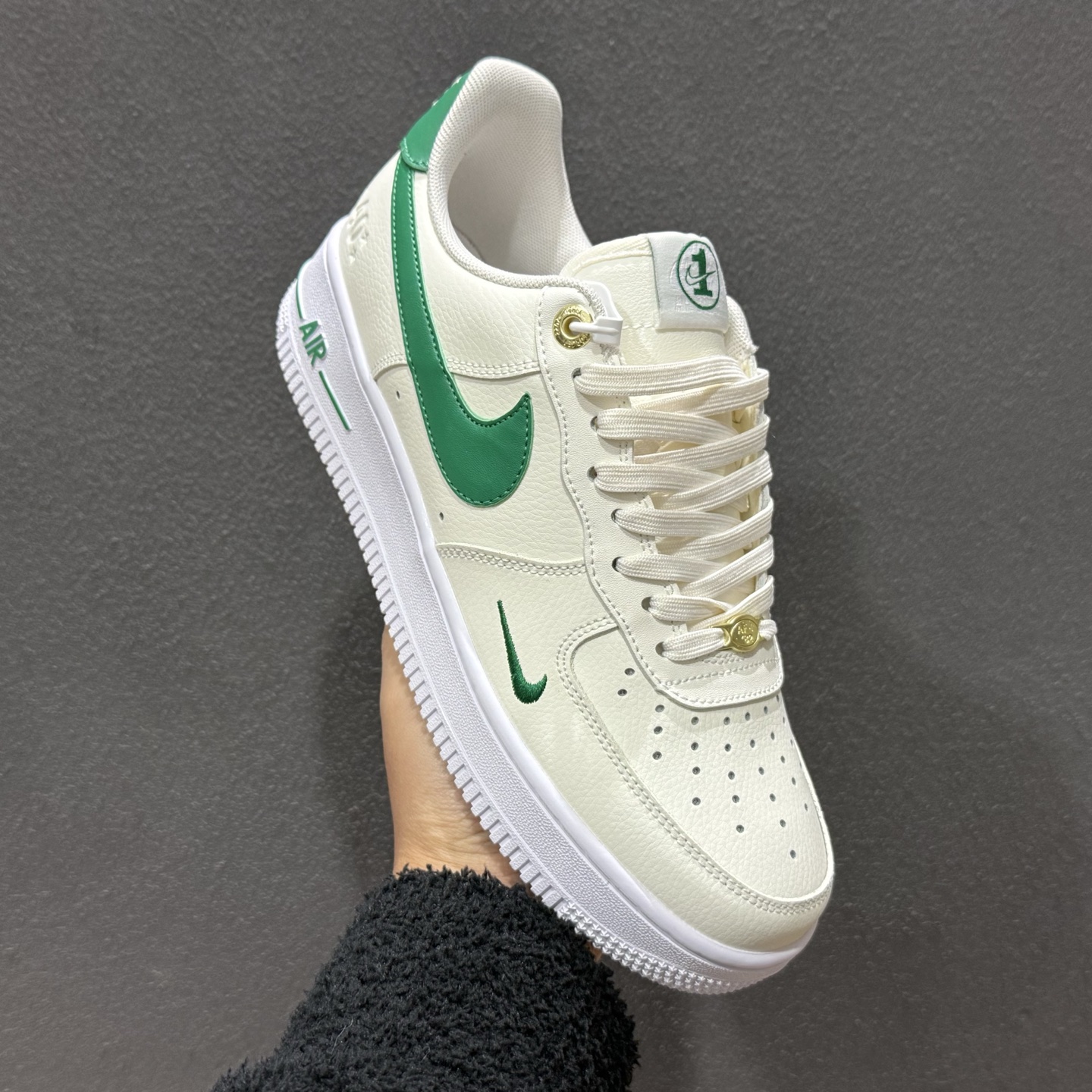 NIke Air Force 1 '07 Low 北面联名-米白小勾 空军一号低帮 运动鞋 7582-101 NIke Air Force 1 '07 Low 北面联名-米白小勾 空军一号低帮 运动鞋 7582-101