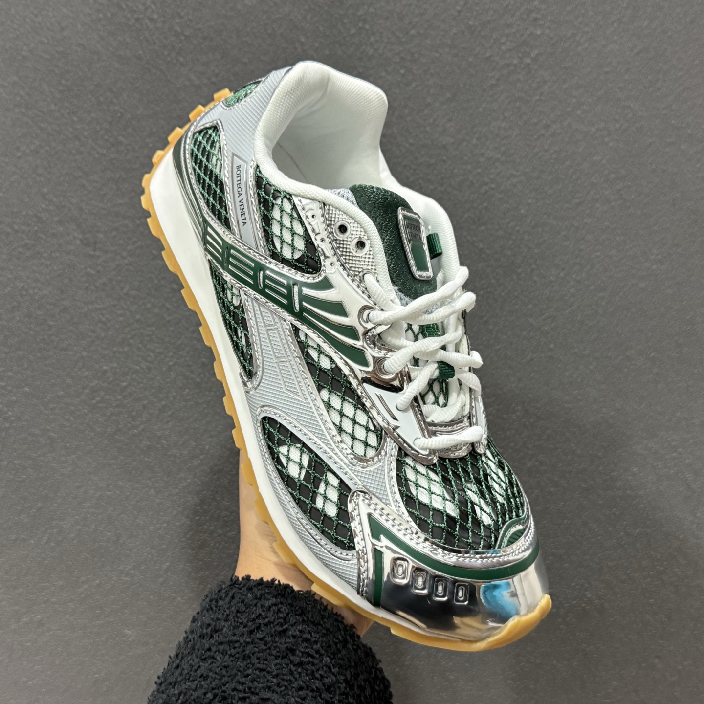 Bottega Veneta 新款Orbit系列 情侣款复古网面 休闲 运动鞋跑步 Bottega Veneta 新款Orbit系列 情侣款复古网面 休闲 运动鞋跑步