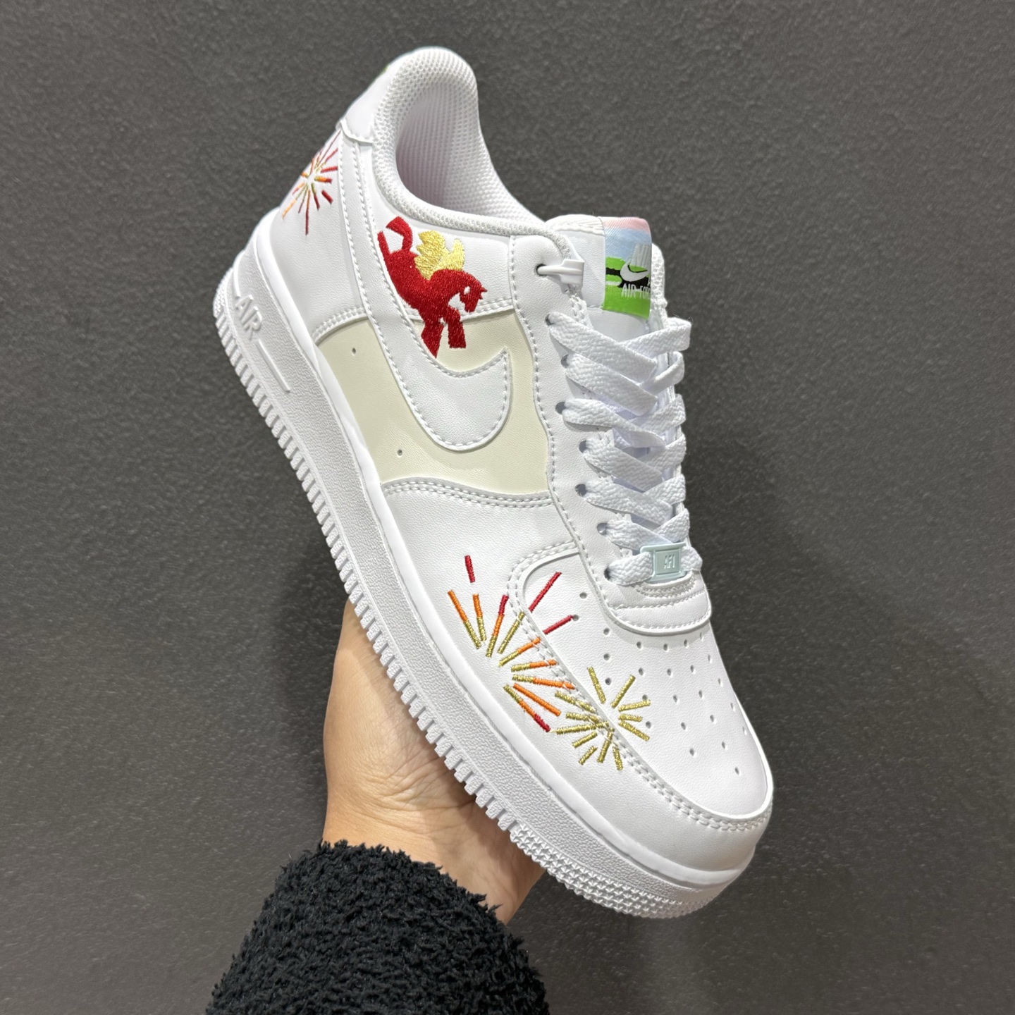 Nike Air Force 1'07 Low 马年限定 空军一号低帮休闲板鞋 IQ1133-111