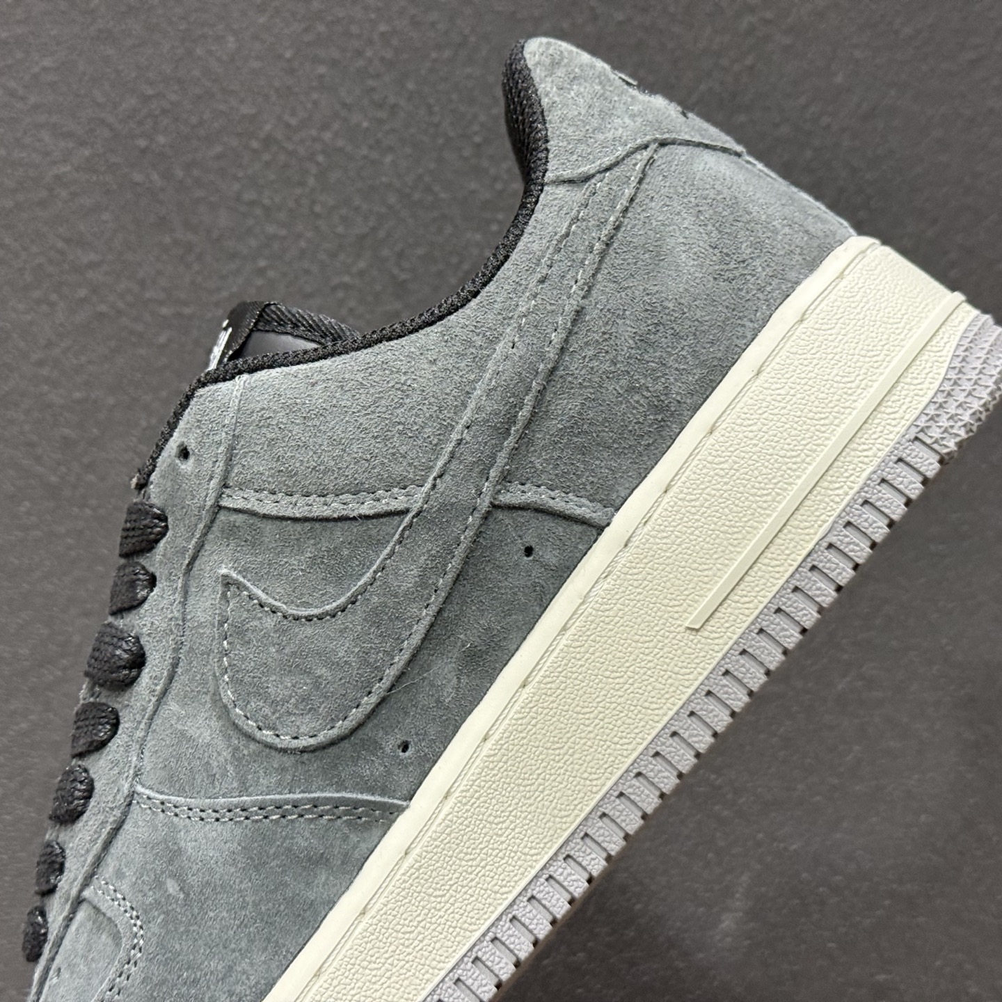Nike Air Force 1 Low 斯图西联名 DV5477-401 Nike Air Force 1 Low 斯图西联名 DV5477-401