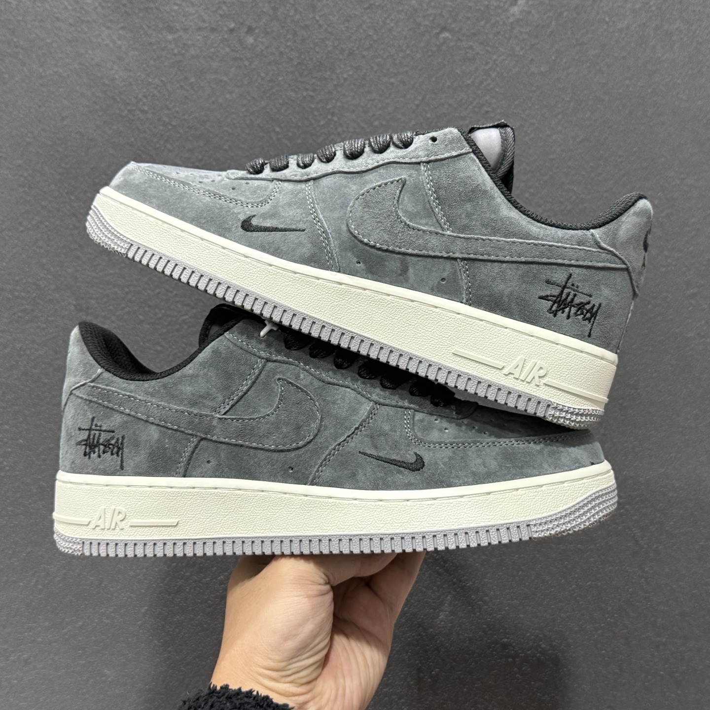 Nike Air Force 1 Low 斯图西联名 DV5477-401 Nike Air Force 1 Low 斯图西联名 DV5477-401