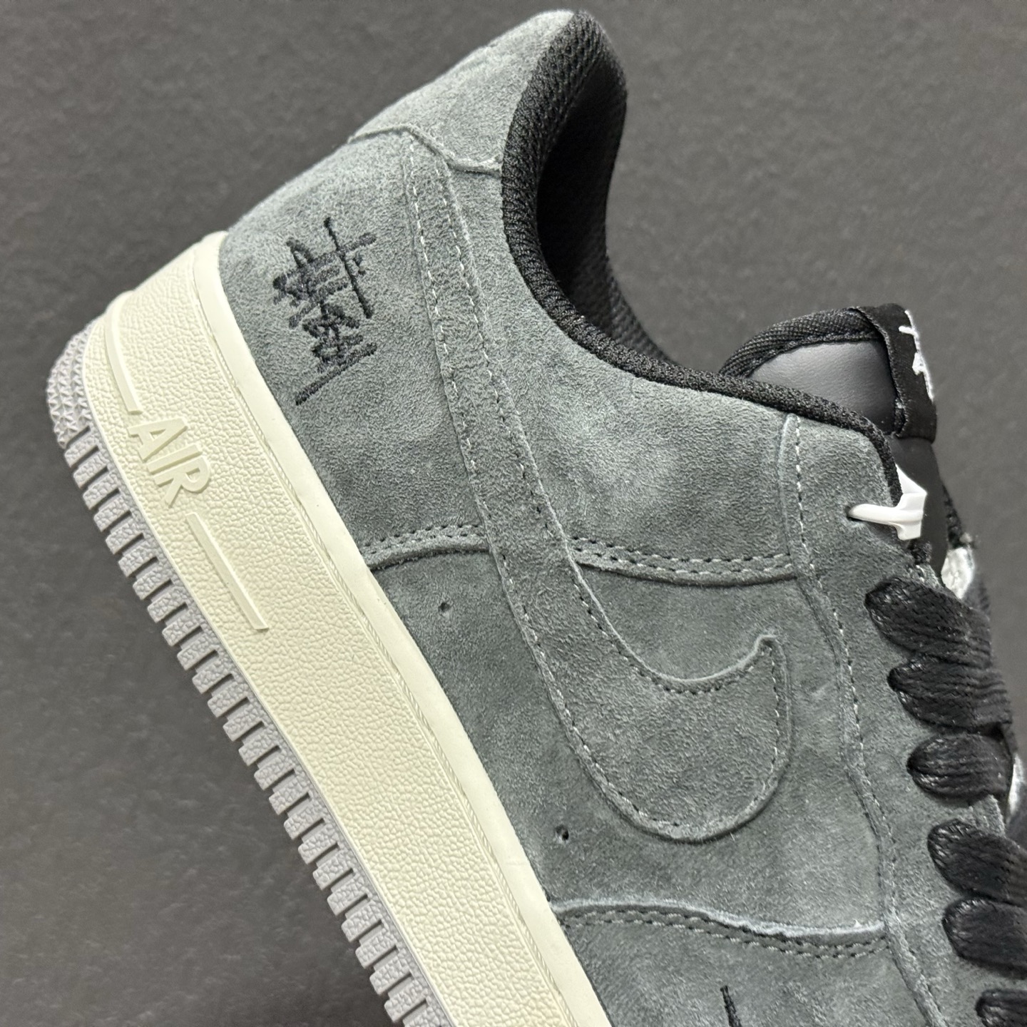 Nike Air Force 1 Low 斯图西联名 DV5477-401 Nike Air Force 1 Low 斯图西联名 DV5477-401