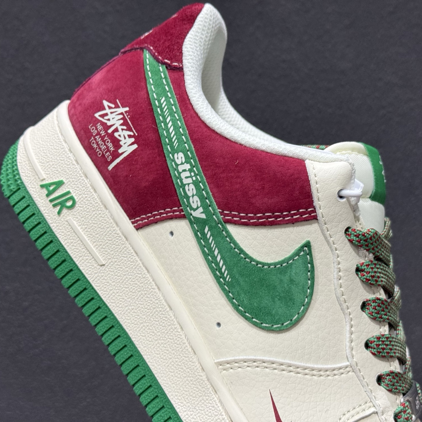 Nike Air Force 1'07 Low 联名款 空军一号低帮休闲板鞋 XD9314-615 Nike Air Force 1'07 Low 联名款 空军一号低帮休闲板鞋 XD9314-615