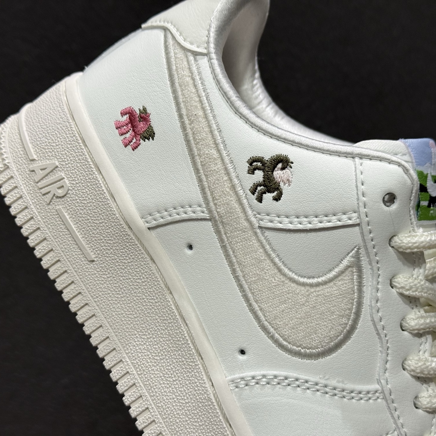 NK Air Force 1 空军一号 IQ1143-100-Top High Quatity Cheap Sneakers Fashion Clothing Clothes Bags handbags Shoes of all Brand wholesale With The best Quality And Beautiful Price from China Factory Chinese suppliers wholesaler seller NK Air Force 1 空军一号 IQ1143-100