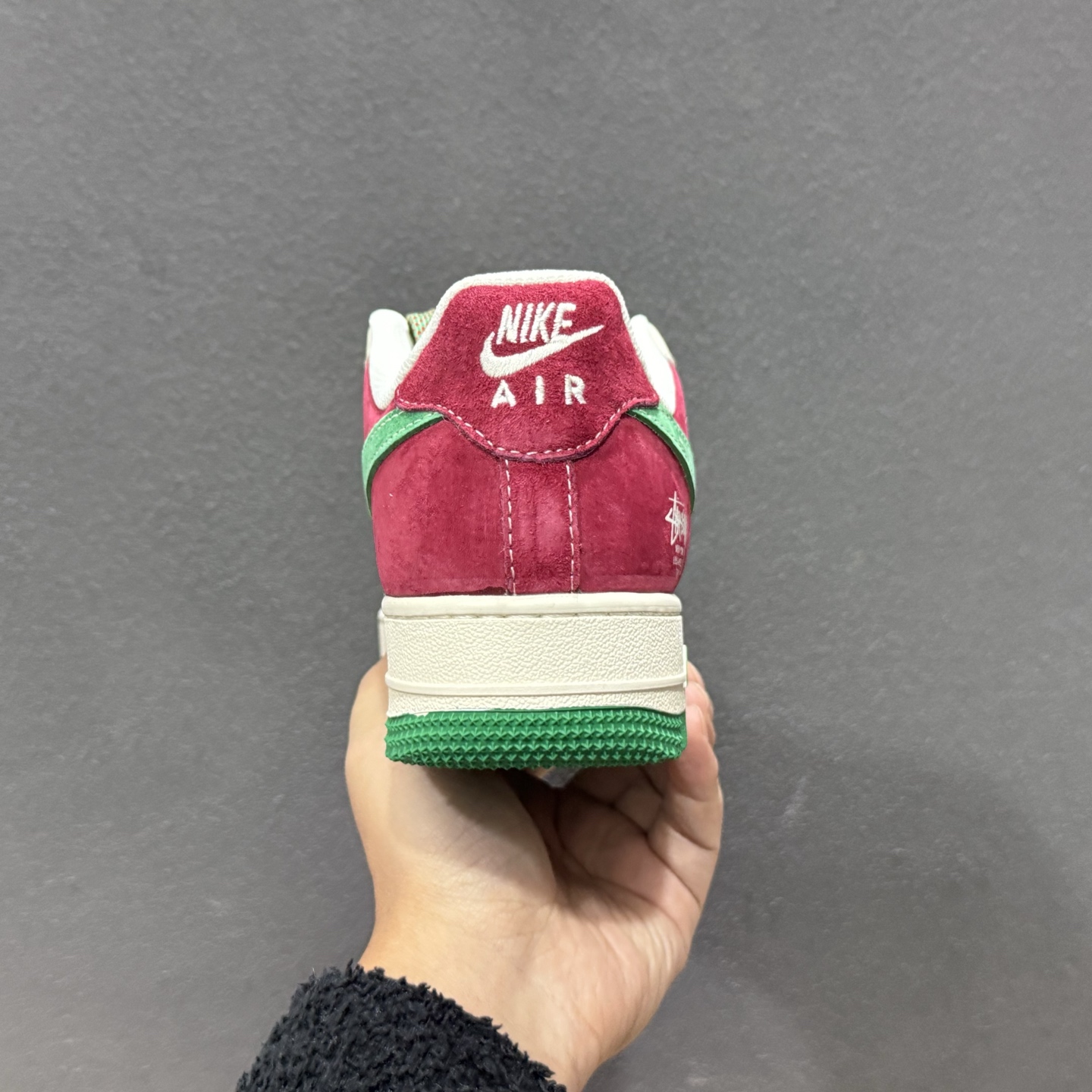 Nike Air Force 1'07 Low 联名款 空军一号低帮休闲板鞋 XD9314-615 Nike Air Force 1'07 Low 联名款 空军一号低帮休闲板鞋 XD9314-615