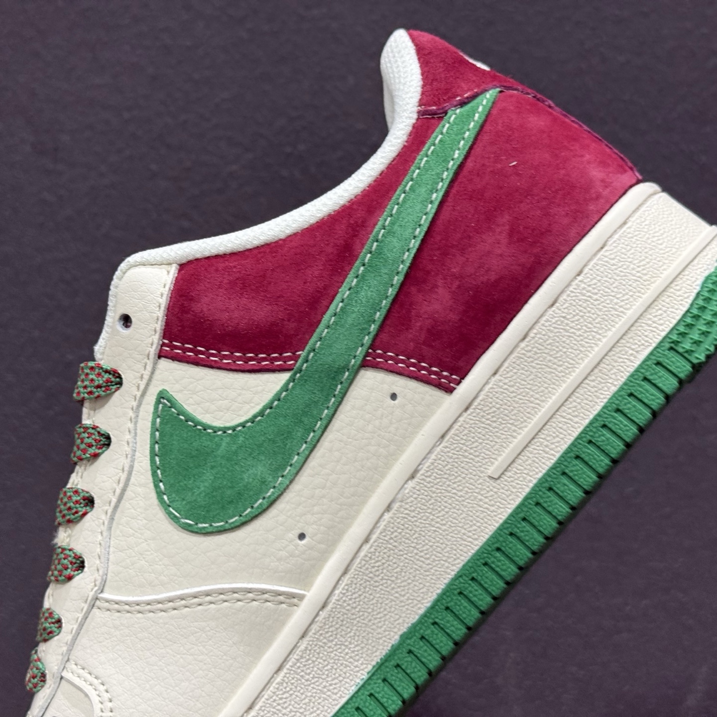Nike Air Force 1'07 Low 联名款 空军一号低帮休闲板鞋 XD9314-615 Nike Air Force 1'07 Low 联名款 空军一号低帮休闲板鞋 XD9314-615
