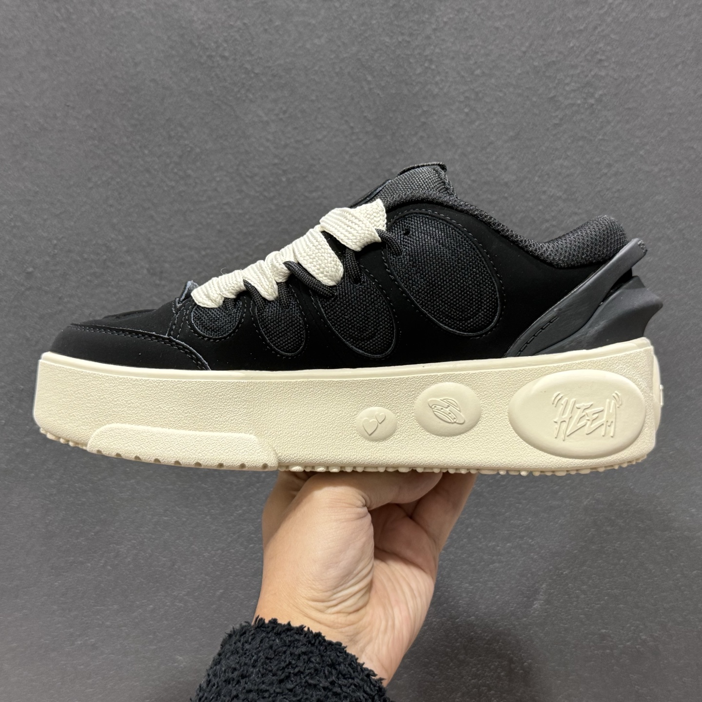 Puma Suede XL复古单品 彪马 防滑耐磨低帮德训板鞋 395205-22 Puma Suede XL复古单品 彪马 防滑耐磨低帮德训板鞋 395205-22