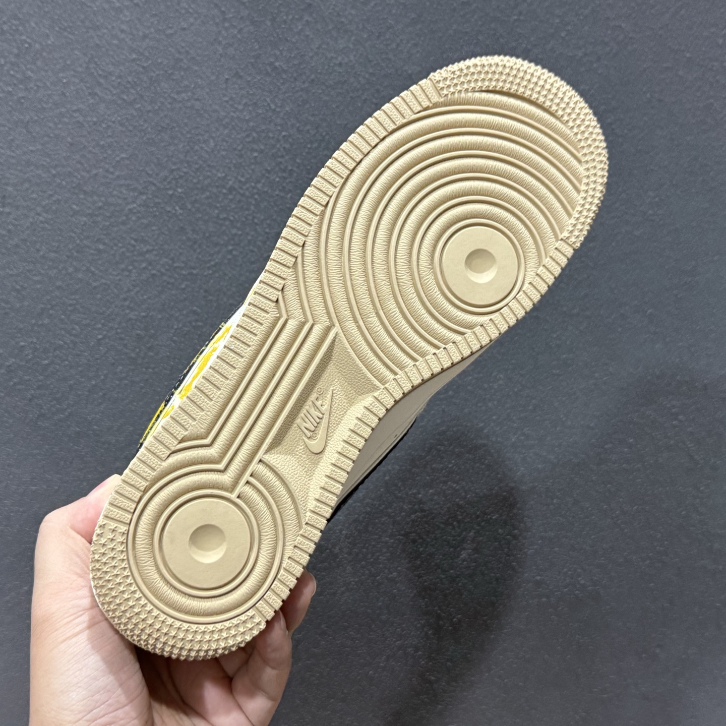 Nike Air Force 1'07 Low 联名 骏马奔腾 空军一号低帮休闲板鞋 ZH2598-308 Nike Air Force 1'07 Low 联名 骏马奔腾 空军一号低帮休闲板鞋 ZH2598-308