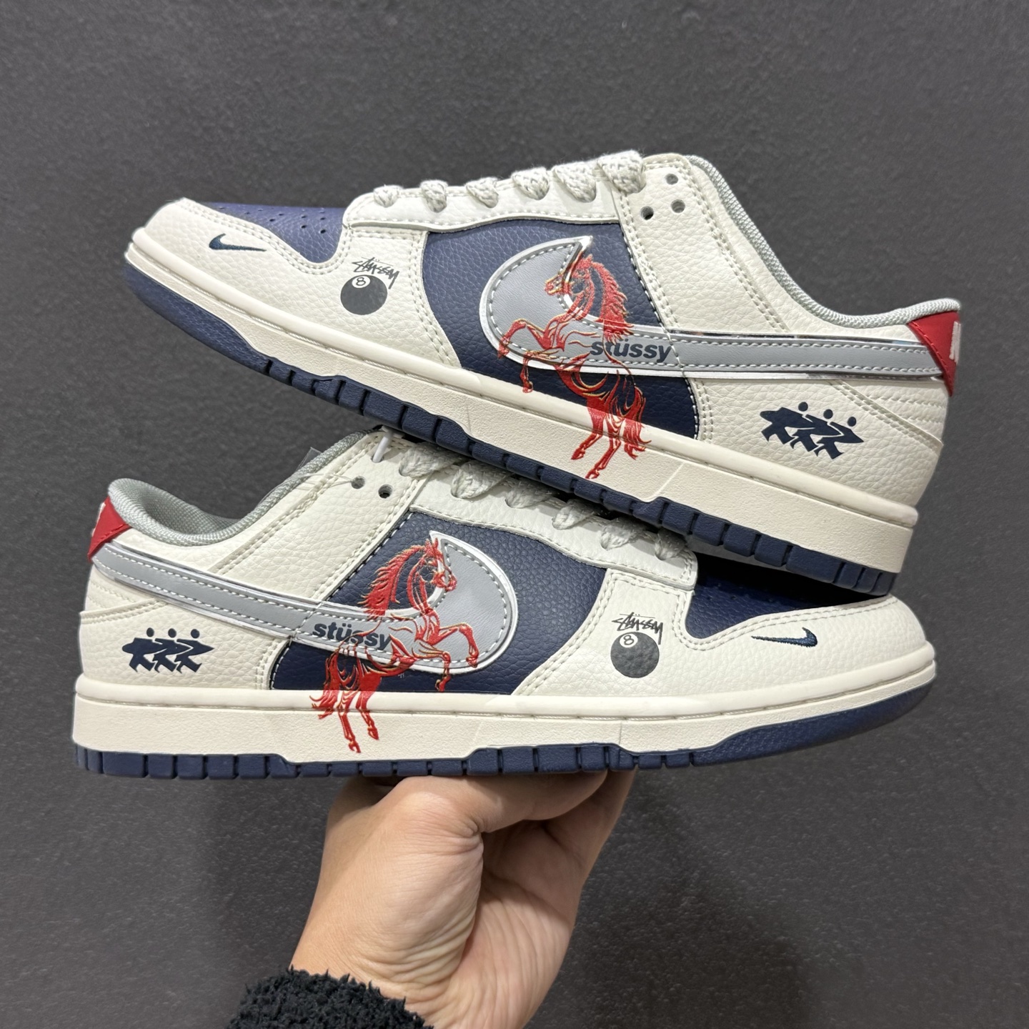 2026年新款限量发售 Nike SB Dunk Low“ 马年限定—汗血宝马” 周年高端定制 低帮休闲板鞋 SD6888-107