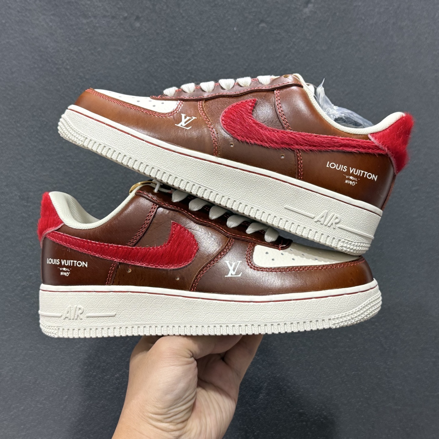 NIke Air Force 1 '07 Low 马年限定 复古棕咖赤红 FV3694-103 NIke Air Force 1 '07 Low 马年限定 复古棕咖赤红 FV3694-103