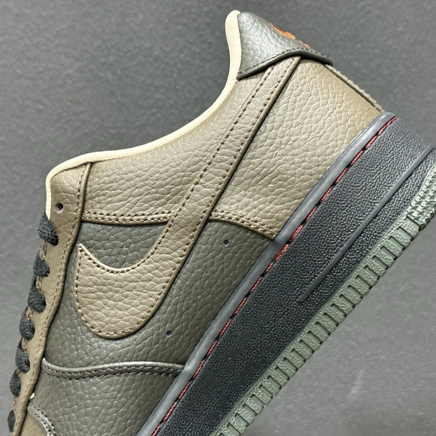 NK Air Force 1 Low 空军一号低帮休闲板鞋 IQ1122-320 NK Air Force 1 Low 空军一号低帮休闲板鞋 IQ1122-320