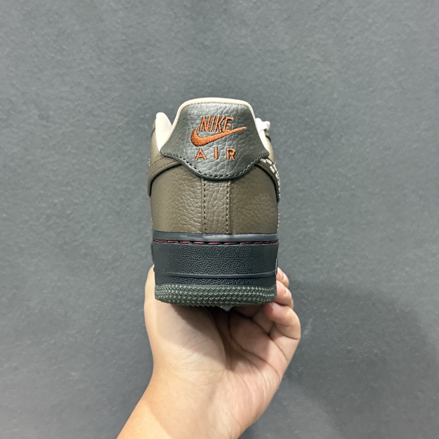 NK Air Force 1 Low 空军一号低帮休闲板鞋 IQ1122-320 NK Air Force 1 Low 空军一号低帮休闲板鞋 IQ1122-320