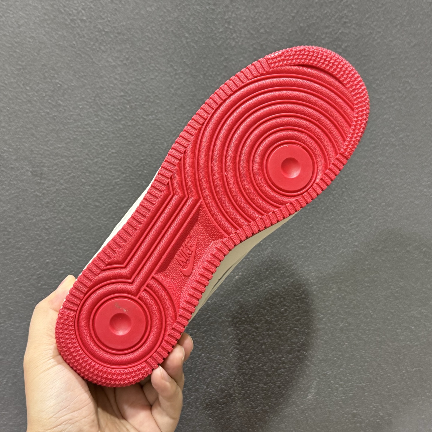 NIke Air Force 1 '07 Low “马年限定--福韵米红” 空军一号低帮 运动鞋 NH0601-502-Top High Quatity Cheap Sneakers Fashion Clothing Clothes Bags handbags Shoes of all Brand wholesale With The best Quality And Beautiful Price from China Factory Chinese suppliers wholesaler seller NIke Air Force 1 '07 Low “马年限定--福韵米红” 空军一号低帮 运动鞋 NH0601-502