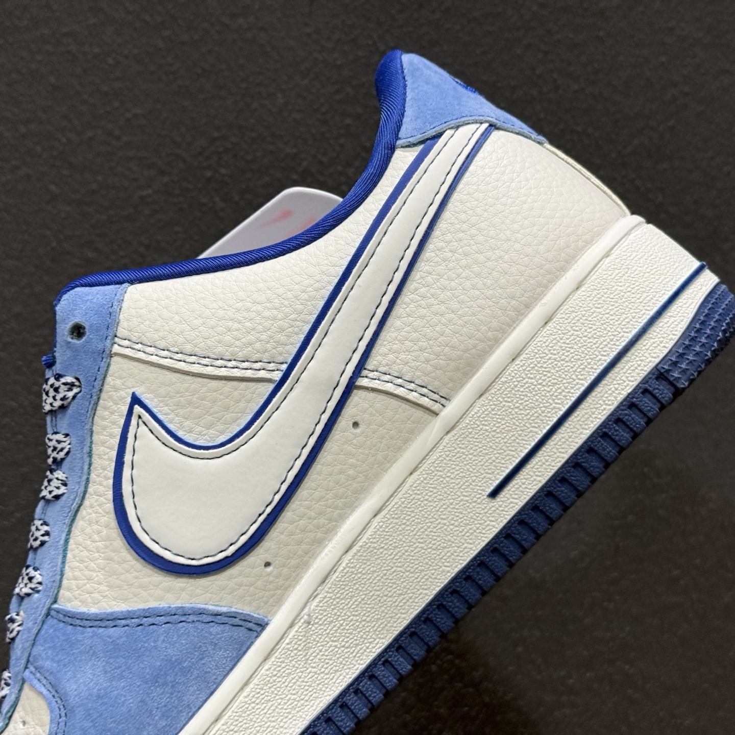 蓝白格调 经典焕新|Nike Air Force 1 Low Stüssy联名款-High Quatity Cheap Brand wholesale wholesaler seller Clothes Bags handbags Sneakers Top Fashion Clothing Shoes from China Factory Chinese suppliers best Quality Beautiful Price 蓝白格调 经典焕新|Nike Air Force 1 Low Stüssy联名款