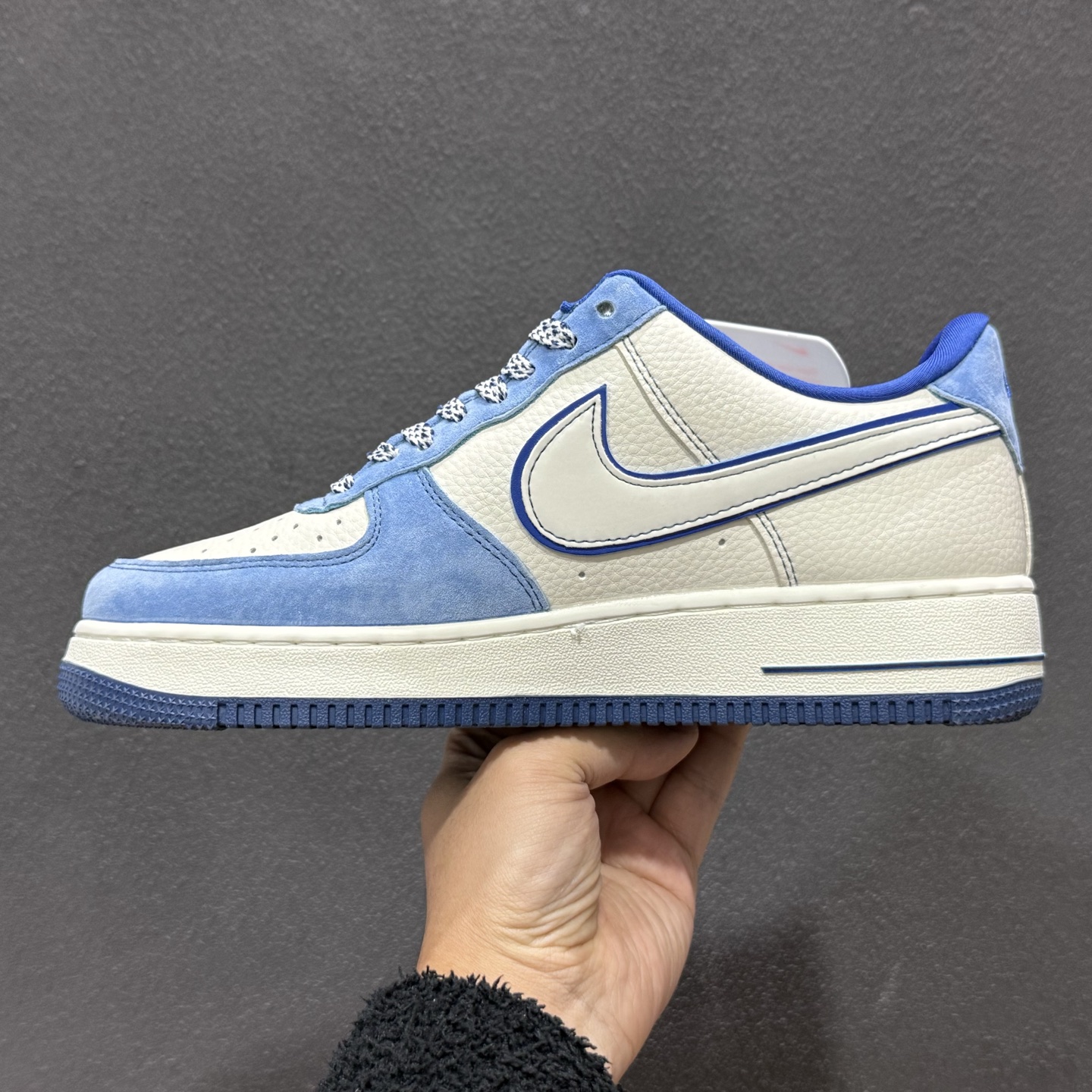 蓝白格调 经典焕新|Nike Air Force 1 Low Stüssy联名款-High Quatity Cheap Brand wholesale wholesaler seller Clothes Bags handbags Sneakers Top Fashion Clothing Shoes from China Factory Chinese suppliers best Quality Beautiful Price 蓝白格调 经典焕新|Nike Air Force 1 Low Stüssy联名款