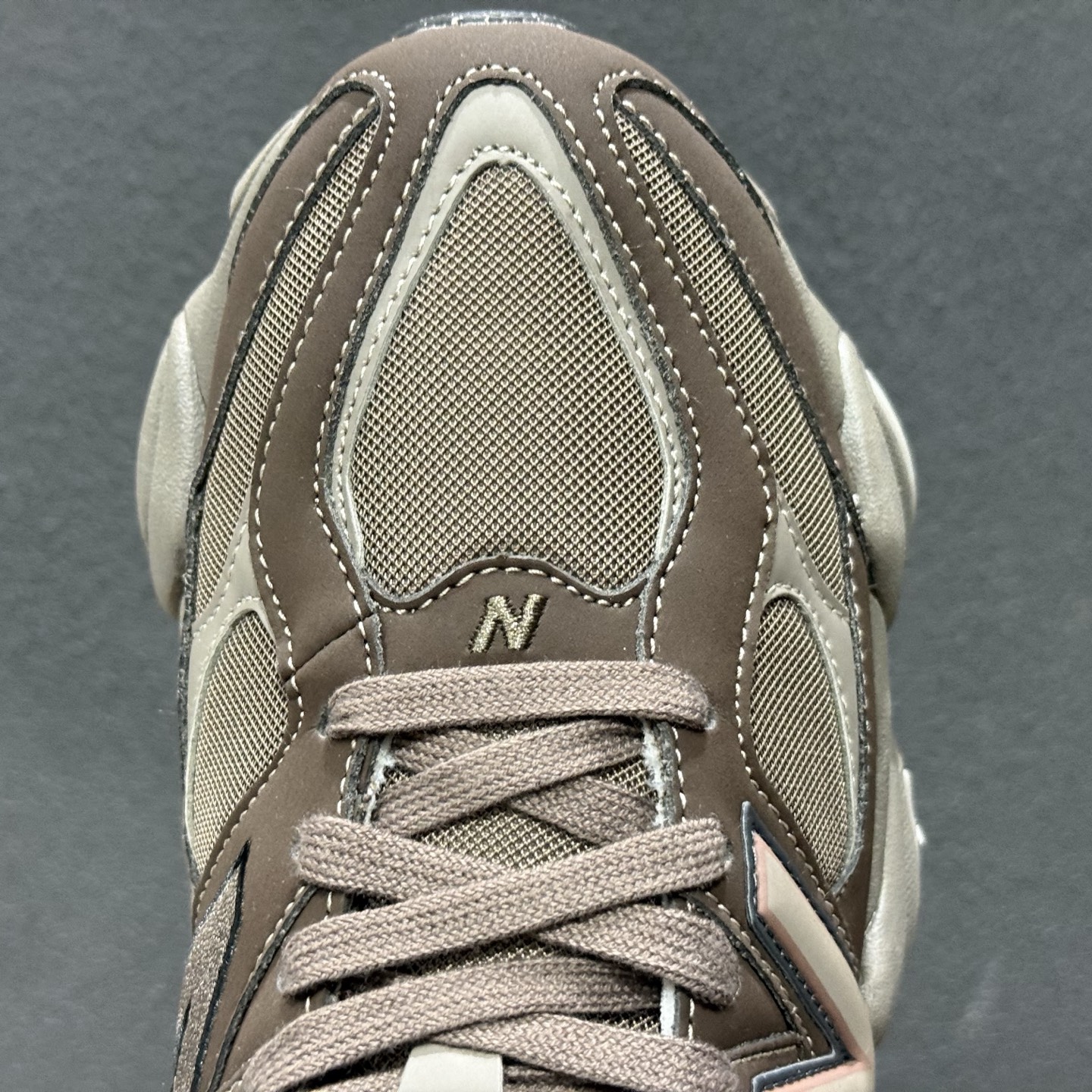 240 New Balance NB9060 联名款 复古休闲运动慢跑鞋 U9060AUB-Chinese UA Cheap High Quatity Brand Clothes Bags handbags Sneakers wholesale wholesaler seller from China Factory suppliers Fashion Clothing Shoes best Quality Beautiful Price 240 New Balance NB9060 联名款 复古休闲运动慢跑鞋 U9060AUB
