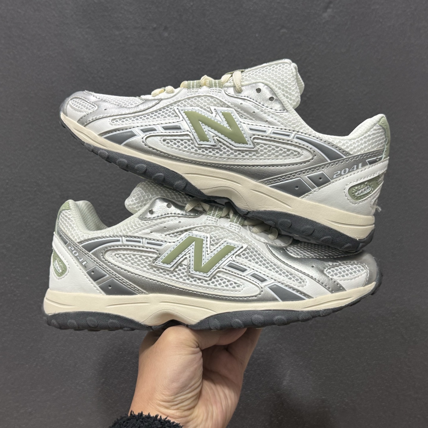 180 :New Balance 204L系列 新百伦 薄底鞋 薄底皮质鞋带德训系 减震耐磨包裹性支撑轻便 低帮 生活休闲鞋 U204LSWB-132-Chinese UA Cheap High Quatity Brand Clothes Bags handbags Sneakers wholesale wholesaler seller from China Factory suppliers Fashion Clothing Shoes best Quality Beautiful Price 180 :New Balance 204L系列 新百伦 薄底鞋 薄底皮质鞋带德训系 减震耐磨包裹性支撑轻便 低帮 生活休闲鞋 U204LSWB-132