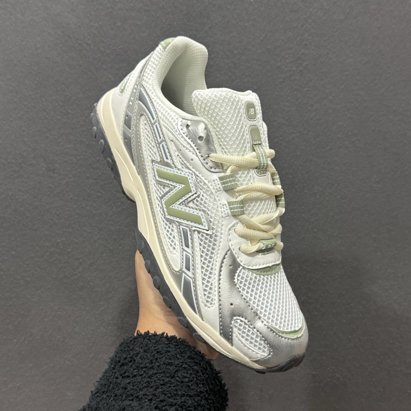 180 :New Balance 204L系列 新百伦 薄底鞋 薄底皮质鞋带德训系 减震耐磨包裹性支撑轻便 低帮 生活休闲鞋 U204LSWB-132-Chinese UA Cheap High Quatity Brand Clothes Bags handbags Sneakers wholesale wholesaler seller from China Factory suppliers Fashion Clothing Shoes best Quality Beautiful Price 180 :New Balance 204L系列 新百伦 薄底鞋 薄底皮质鞋带德训系 减震耐磨包裹性支撑轻便 低帮 生活休闲鞋 U204LSWB-132
