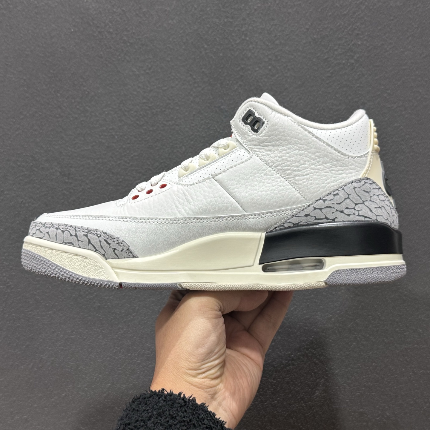 550 Jordan Air Jordan 3 White Cement Reimagined 白灰 DN3707-100-Chinese UA Cheap High Quatity Brand Clothes Bags handbags Sneakers wholesale wholesaler seller from China Factory suppliers Fashion Clothing Shoes best Quality Beautiful Price 550 Jordan Air Jordan 3 White Cement Reimagined 白灰 DN3707-100