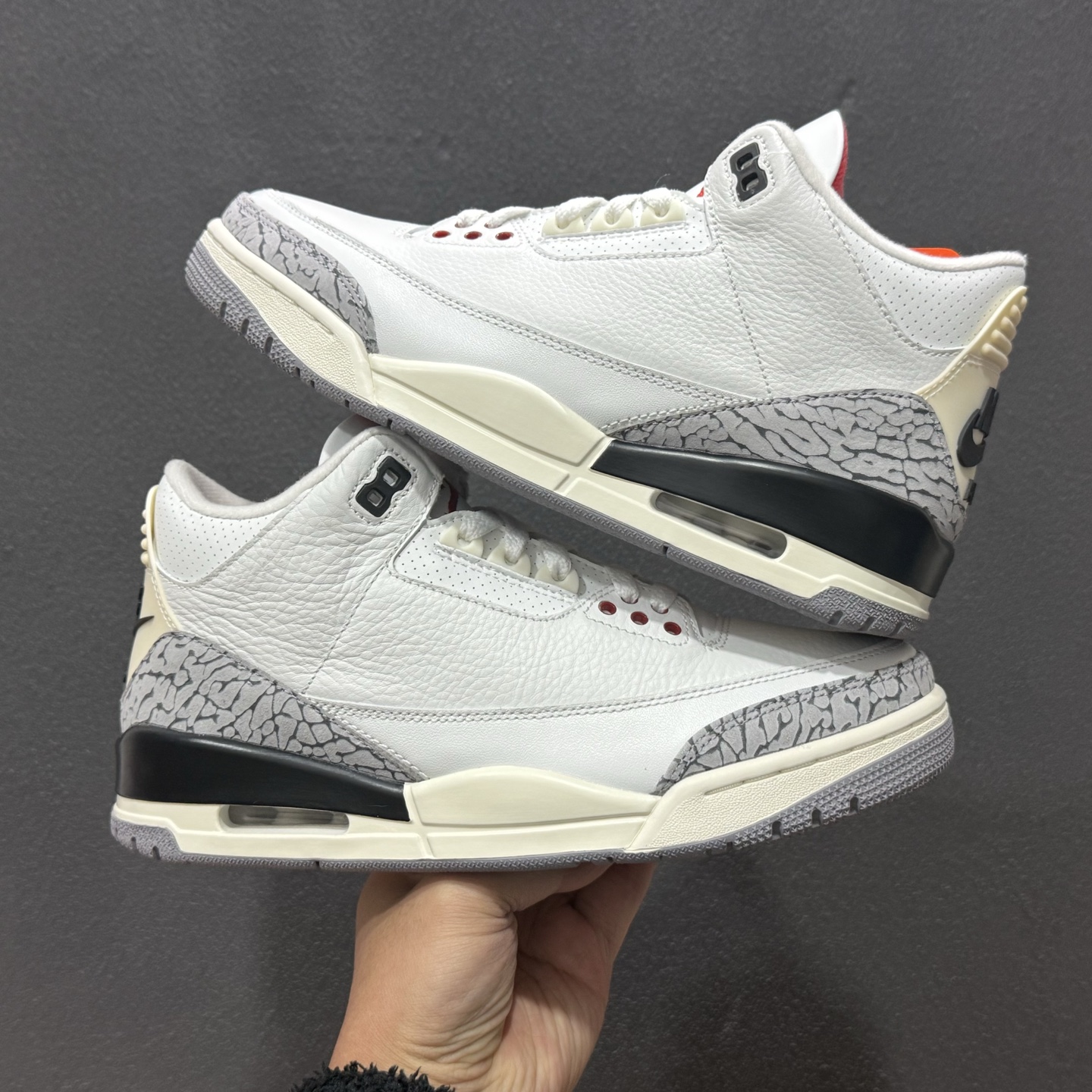 550 Jordan Air Jordan 3 White Cement Reimagined 白灰 DN3707-100-Chinese UA Cheap High Quatity Brand Clothes Bags handbags Sneakers wholesale wholesaler seller from China Factory suppliers Fashion Clothing Shoes best Quality Beautiful Price 550 Jordan Air Jordan 3 White Cement Reimagined 白灰 DN3707-100