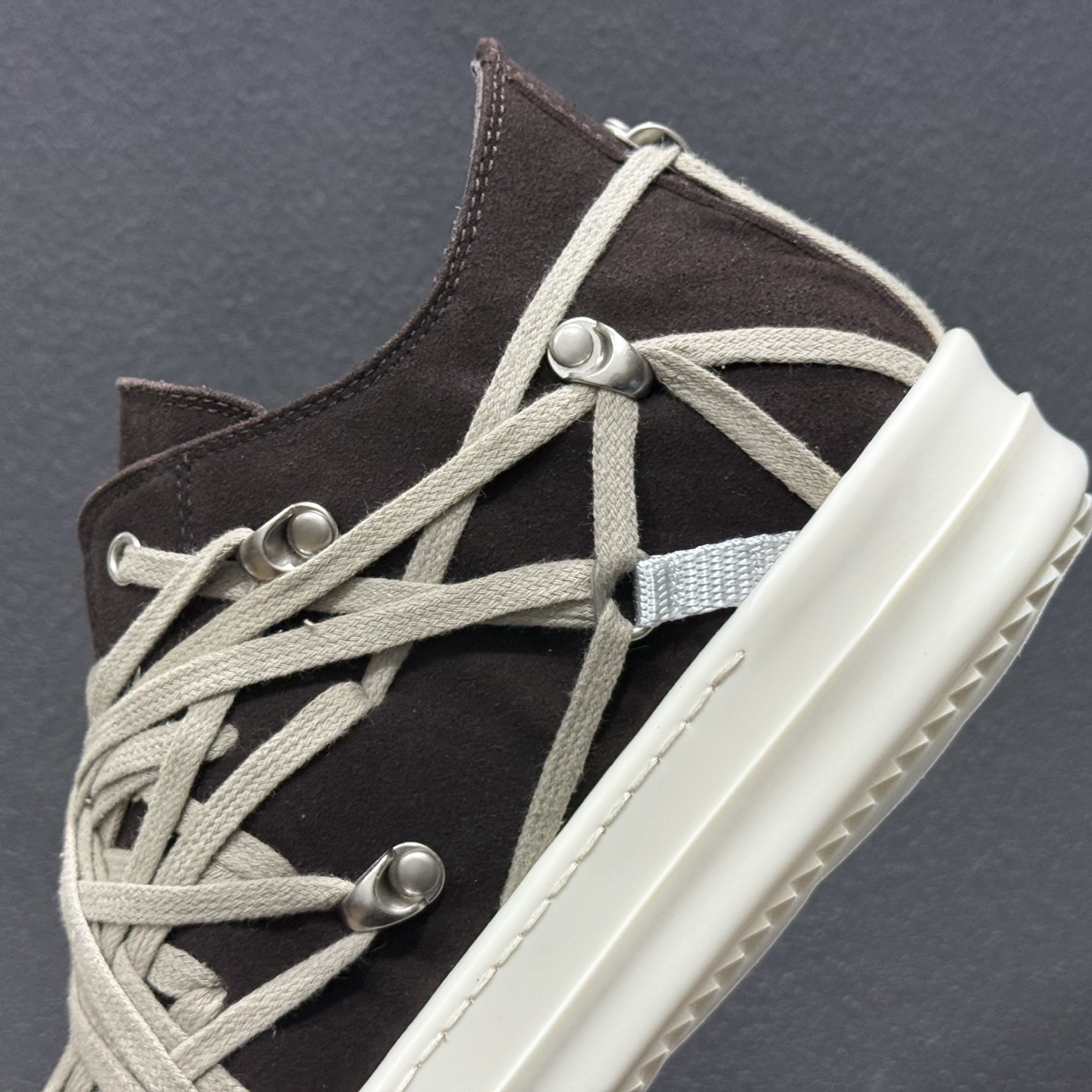 550 莞产A级货 主打外贸 微店 平台 #rickowens #RickOwens RO欧文斯Rickowens 主线 经典西瓜头款式“RO低帮黑绒进口原料牛皮-Chinese UA Cheap High Quatity Brand Clothes Bags handbags Sneakers wholesale wholesaler seller from China Factory suppliers Fashion Clothing Shoes best Quality Beautiful Price 550 莞产A级货 主打外贸 微店 平台 #rickowens #RickOwens RO欧文斯Rickowens 主线 经典西瓜头款式“RO低帮黑绒进口原料牛皮