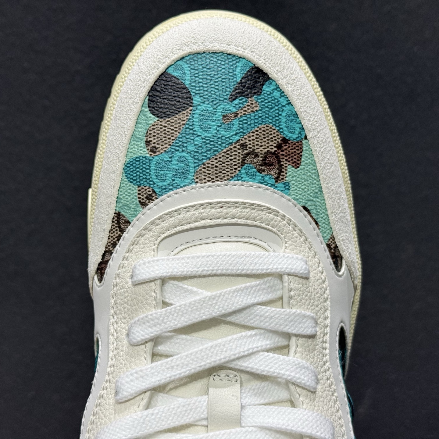 420 古驰Gucci Re-Web Leather Sneakers 系列低帮复古百搭训练休闲运动小白板鞋“皮革米白乌木色GG红绿标牌-Chinese UA Cheap High Quatity Brand Clothes Bags handbags Sneakers wholesale wholesaler seller from China Factory suppliers Fashion Clothing Shoes best Quality Beautiful Price 420 古驰Gucci Re-Web Leather Sneakers 系列低帮复古百搭训练休闲运动小白板鞋“皮革米白乌木色GG红绿标牌