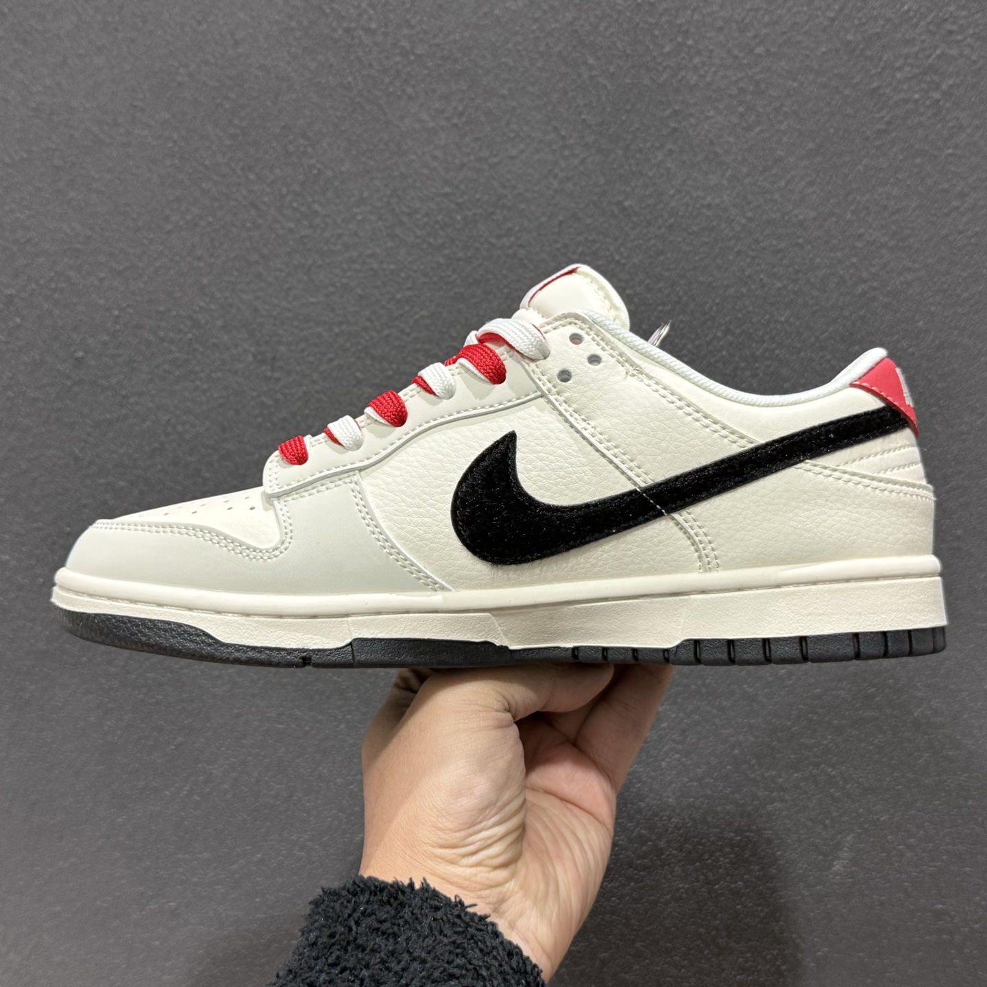 280 Nike SB Dunk Low“ 马年限定—汗血宝马” 周年高端定制 低帮休闲板鞋 FC1688-257-Chinese UA Cheap High Quatity Brand Clothes Bags handbags Sneakers wholesale wholesaler seller from China Factory suppliers Fashion Clothing Shoes best Quality Beautiful Price 280 Nike SB Dunk Low“ 马年限定—汗血宝马” 周年高端定制 低帮休闲板鞋 FC1688-257