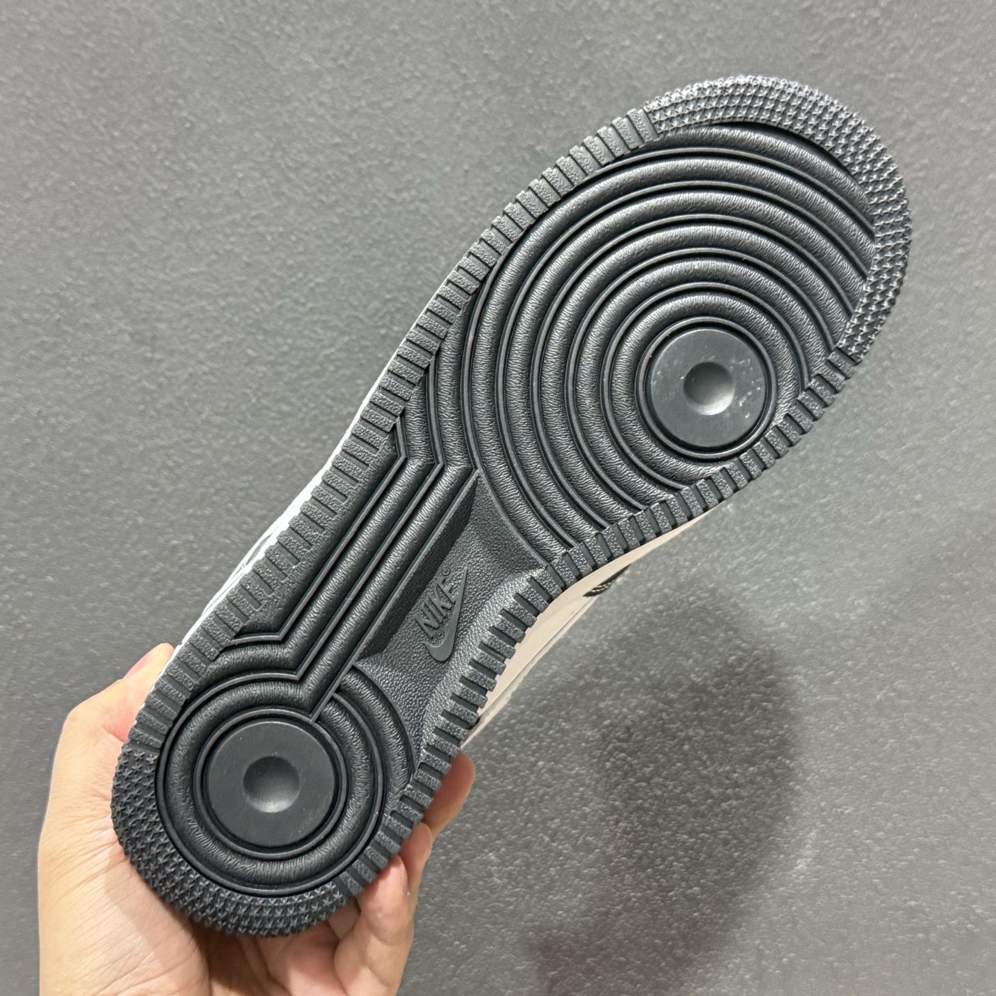 260 黑白格调,经典焕新|Nike Air Force 1 Low当经典的空军一号遇上黑白熊猫配色 DD1982-340-Chinese UA Cheap High Quatity Brand Clothes Bags handbags Sneakers wholesale wholesaler seller from China Factory suppliers Fashion Clothing Shoes best Quality Beautiful Price 260 黑白格调,经典焕新|Nike Air Force 1 Low当经典的空军一号遇上黑白熊猫配色 DD1982-340