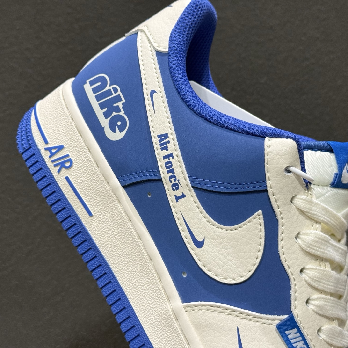 260 高端定制Nike Air Force 1 '07 Low “NIKE联名------白蓝” 高端定制 低帮休闲板鞋 XD9314-612