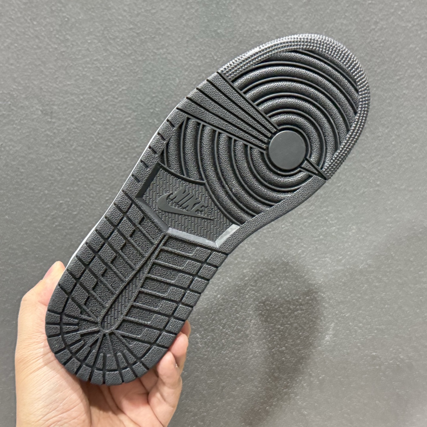 240 Travis Scott x Air Jordan 1 Low AJ1 乔1联名倒勾 XZ6868-001-Chinese UA Cheap High Quatity Brand Clothes Bags handbags Sneakers wholesale wholesaler seller from China Factory suppliers Fashion Clothing Shoes best Quality Beautiful Price 240 Travis Scott x Air Jordan 1 Low AJ1 乔1联名倒勾 XZ6868-001